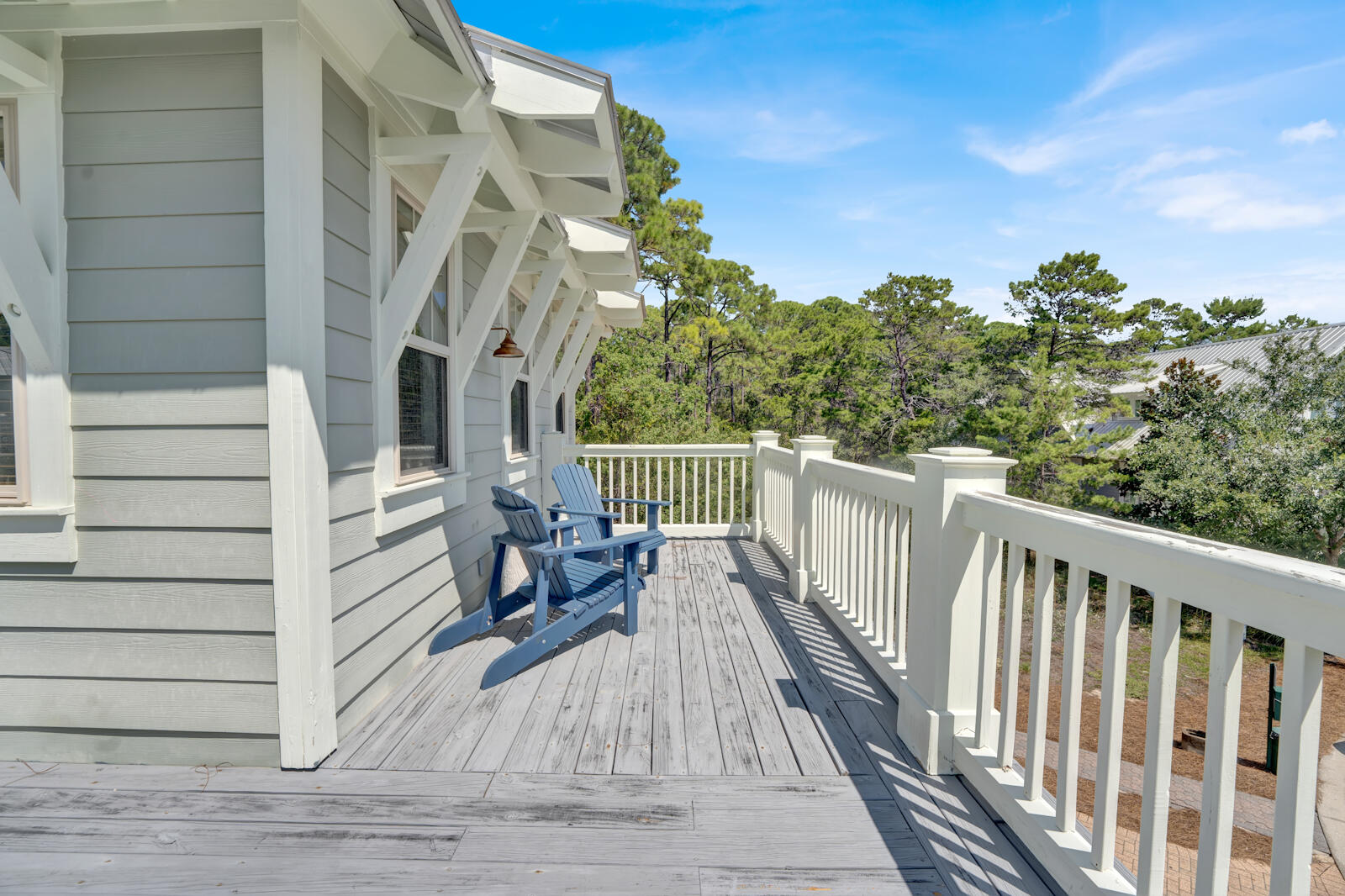 COTTAGES AT EASTERN LAKE - Residential