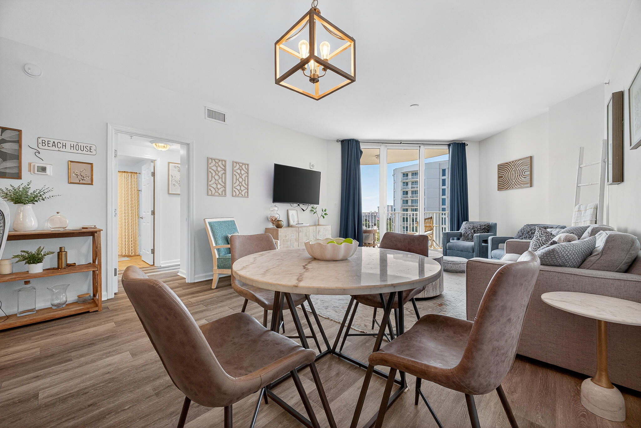 PALMS OF DESTIN (THE) - Residential