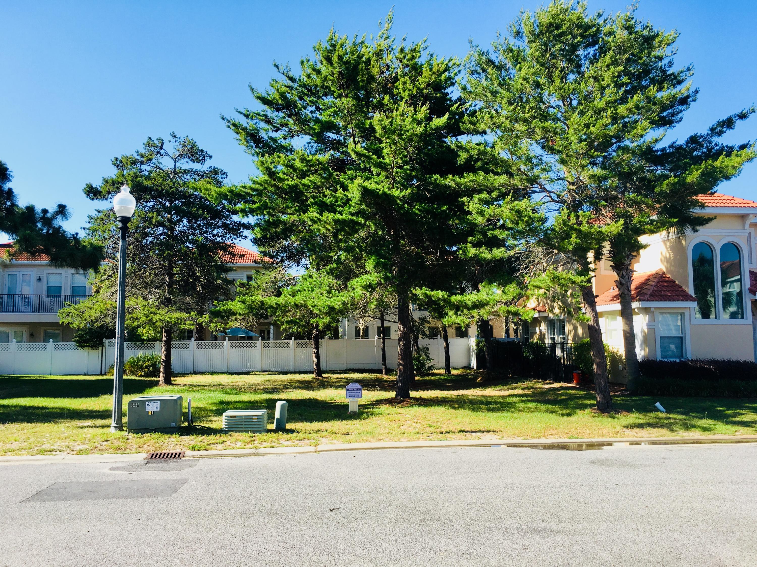 CALUSA BAY S/D - Land