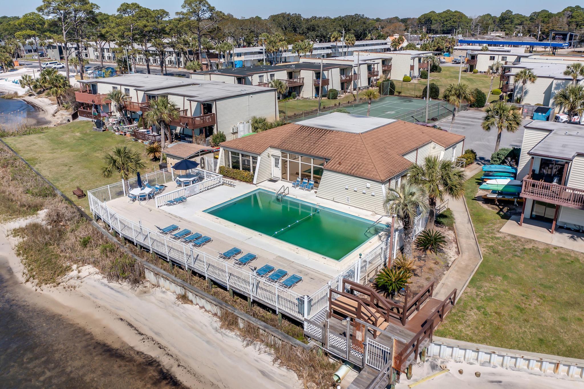 FOUNTAINHEAD CONDO - Residential