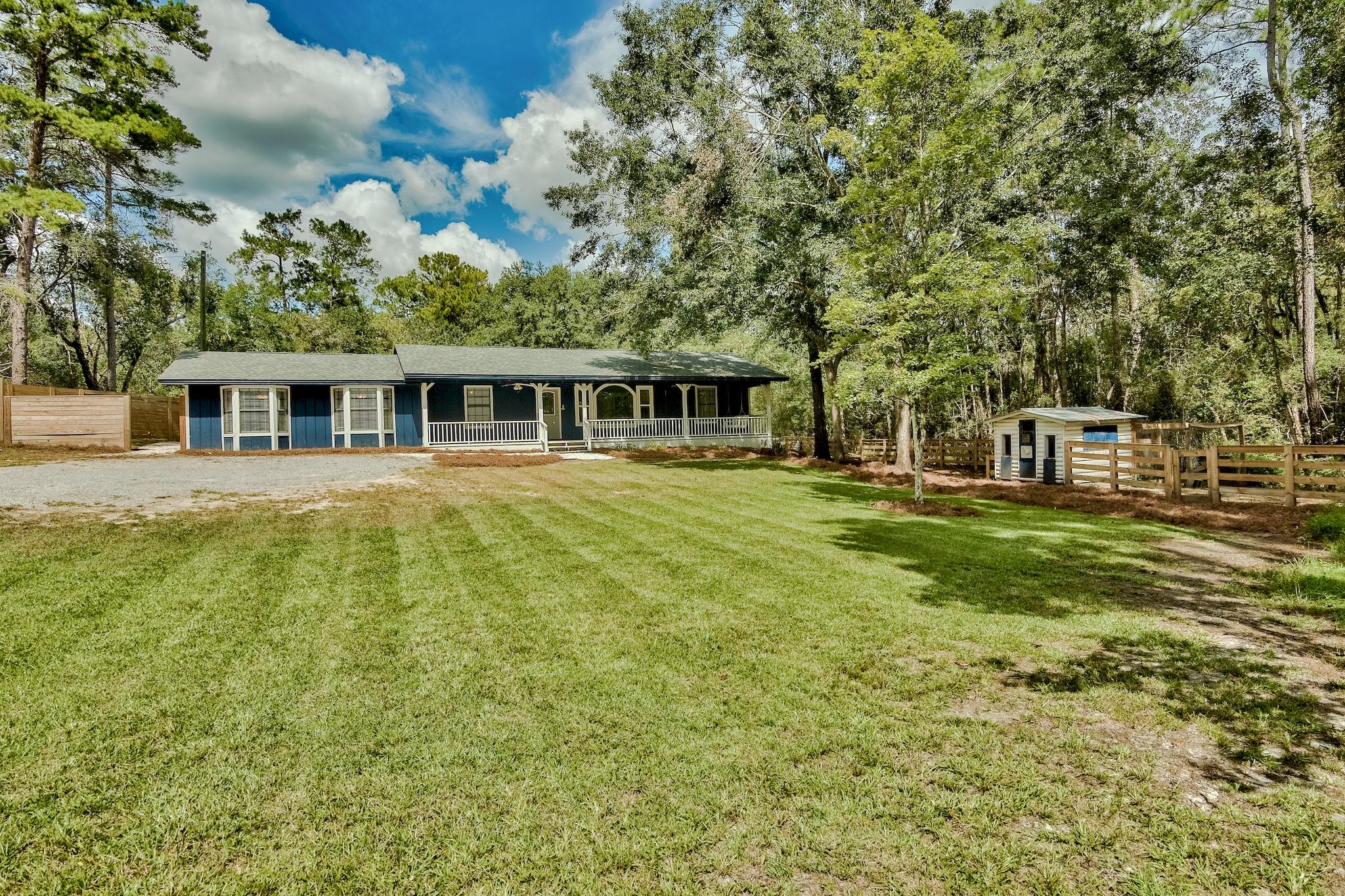 LANDINGS UNRECD THE - Residential