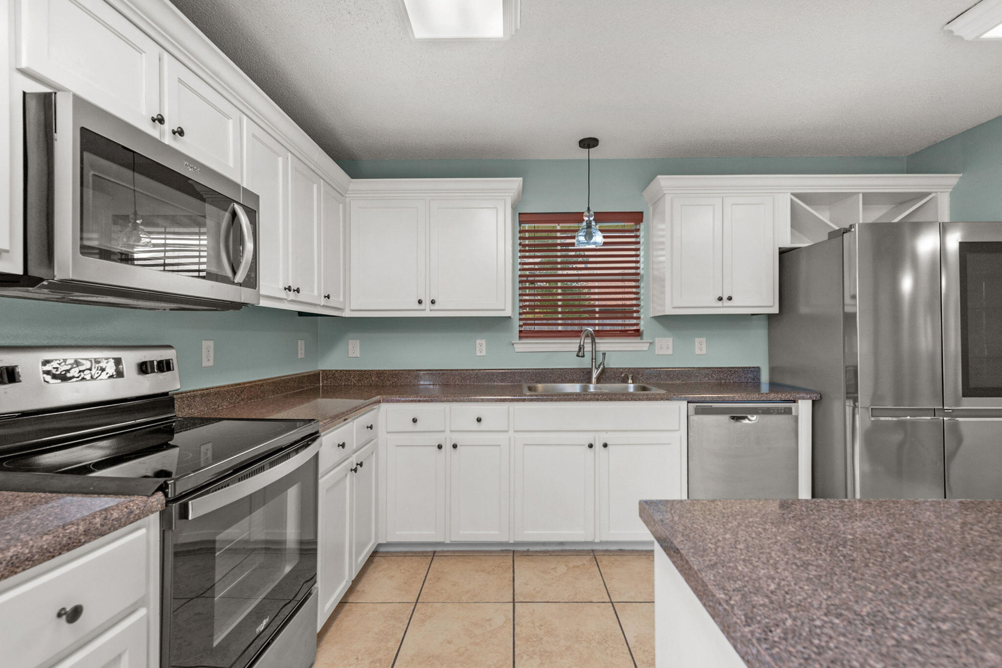 CREETWOOD PLACE - Residential
