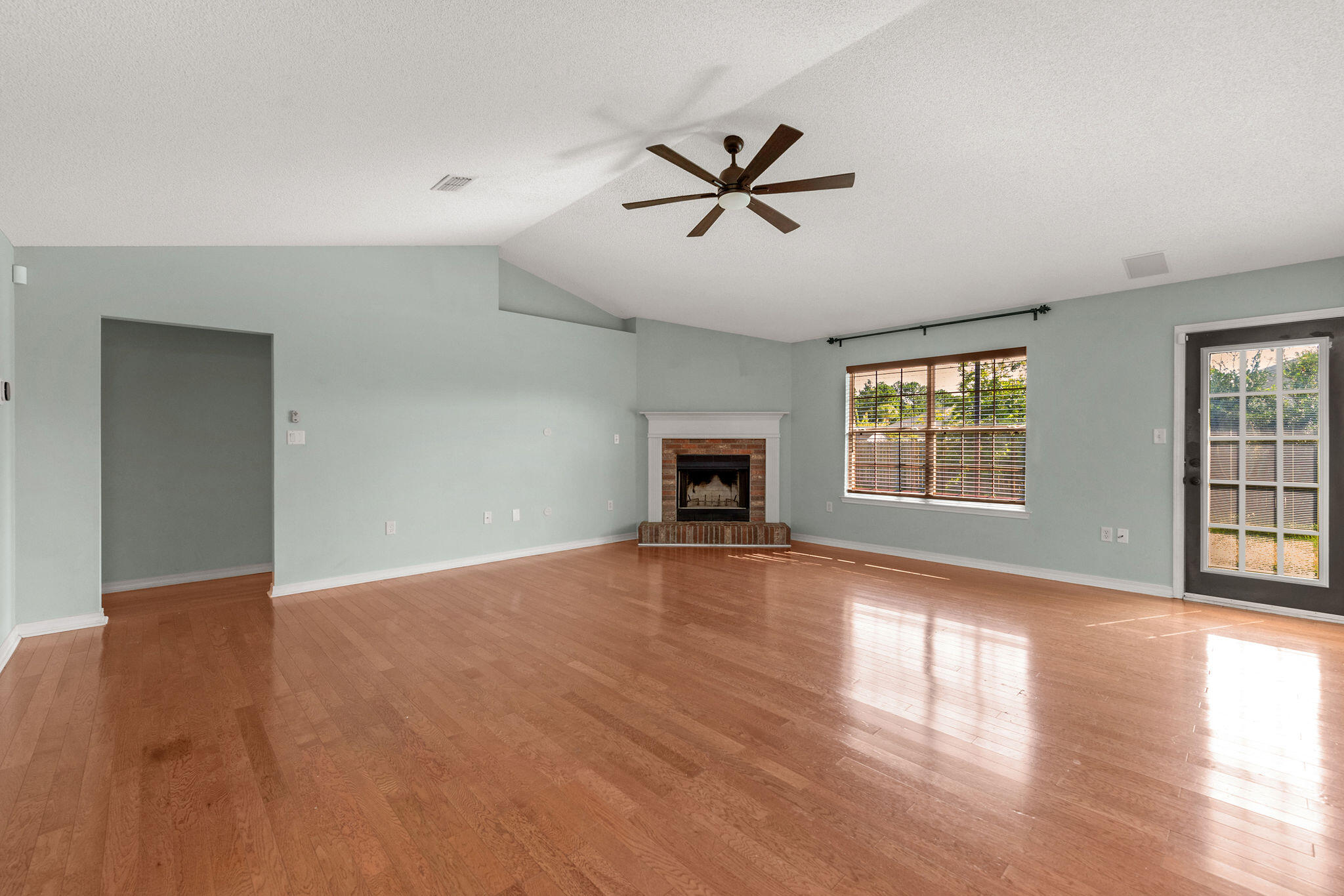 CREETWOOD PLACE - Residential