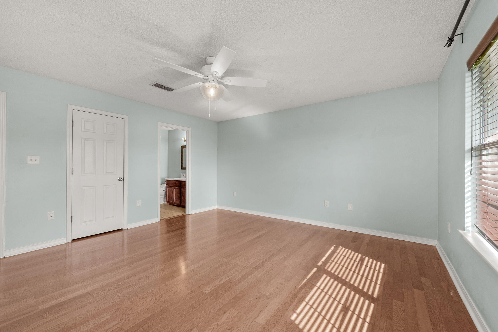 CREETWOOD PLACE - Residential