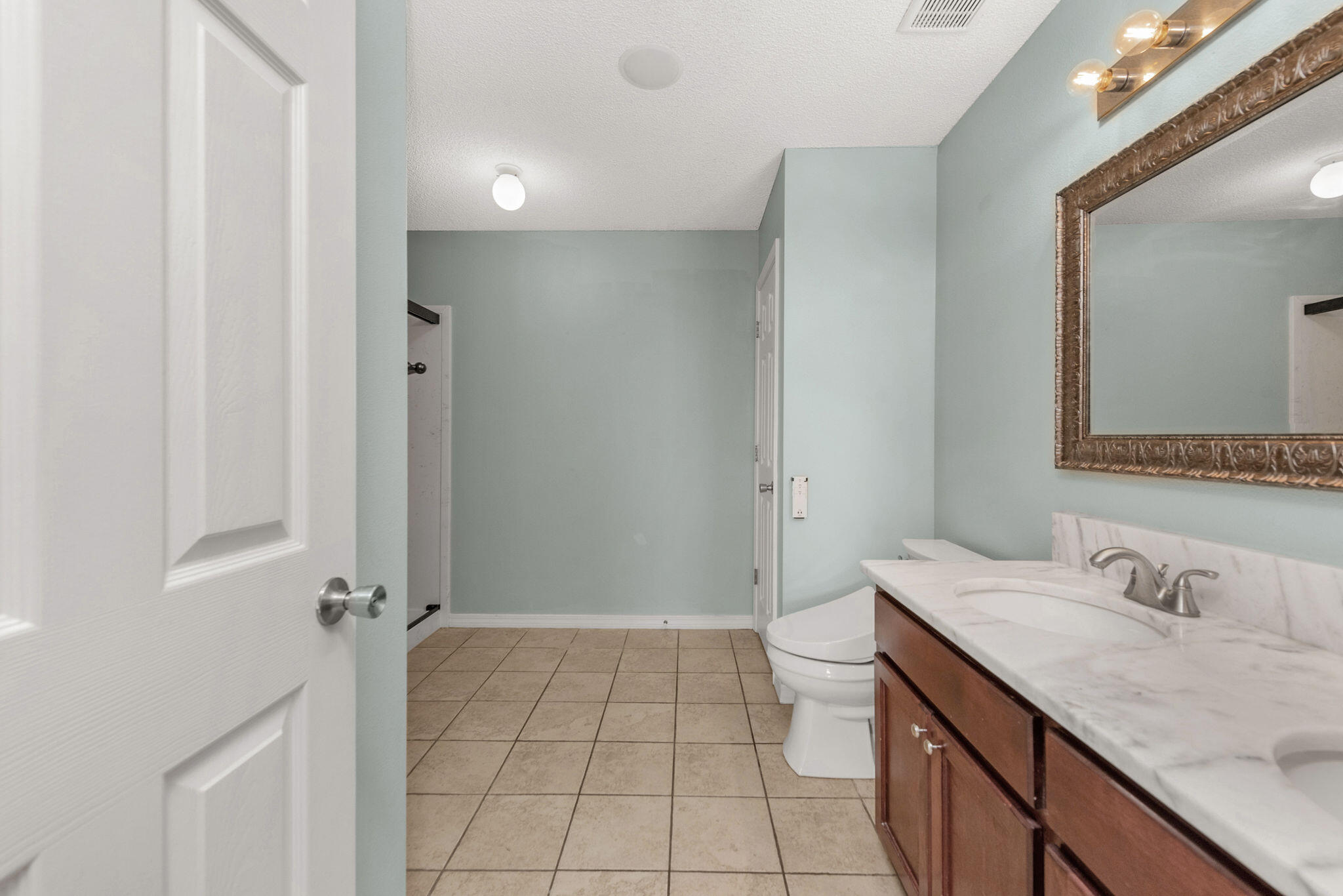 CREETWOOD PLACE - Residential