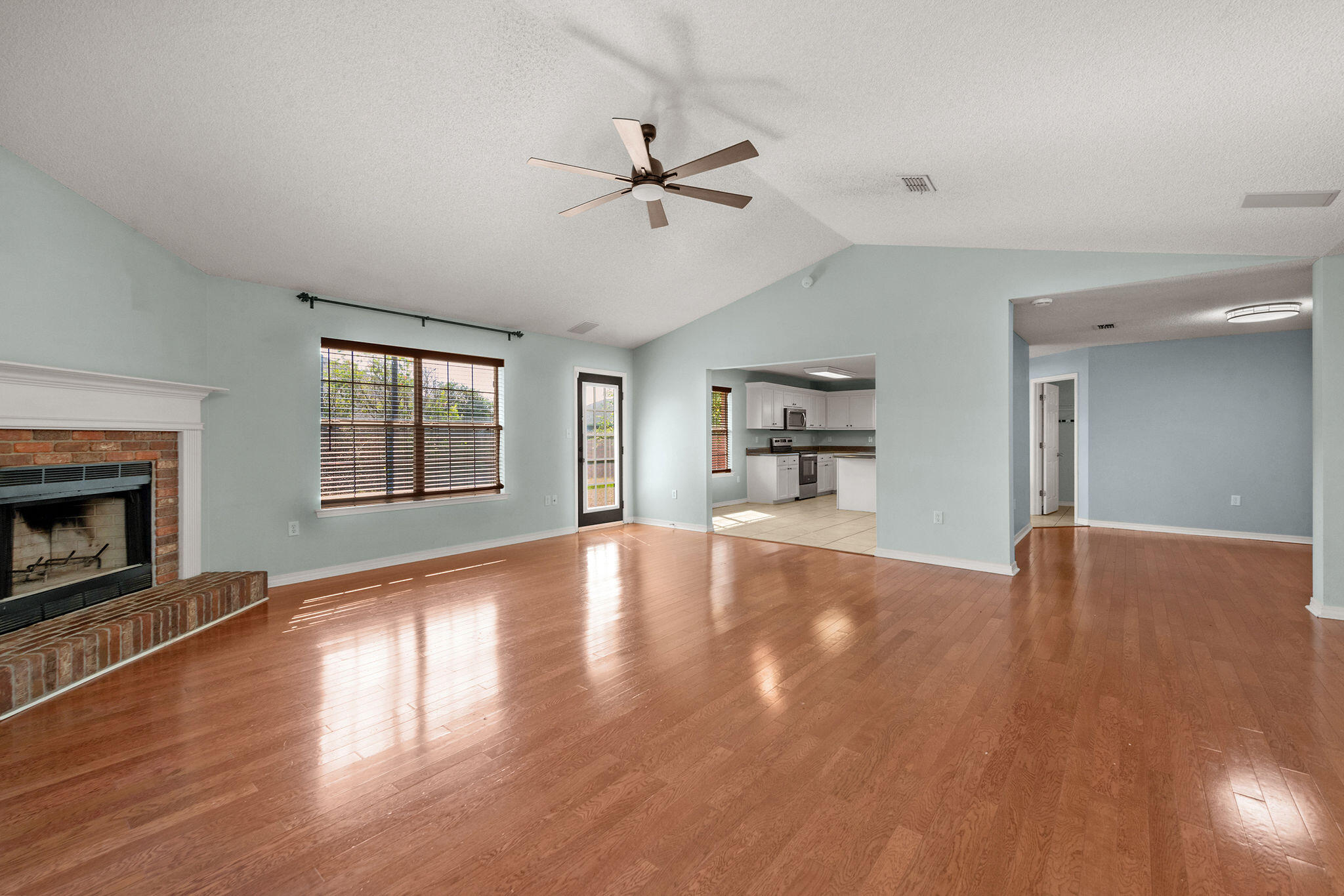 CREETWOOD PLACE - Residential