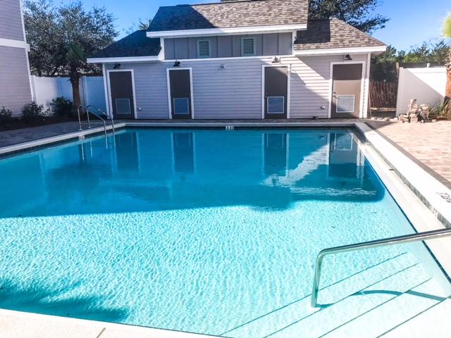 DRIFTWOOD DRIVE TOWNHOMES - Residential