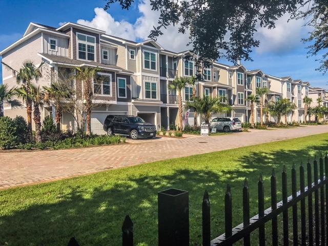 DRIFTWOOD DRIVE TOWNHOMES - Residential