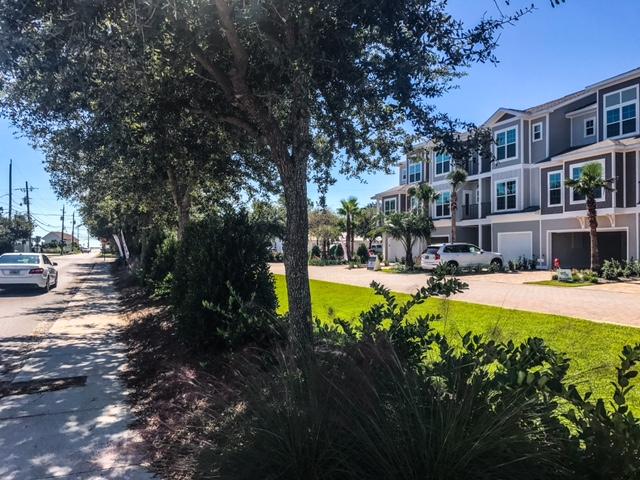 DRIFTWOOD DRIVE TOWNHOMES - Residential