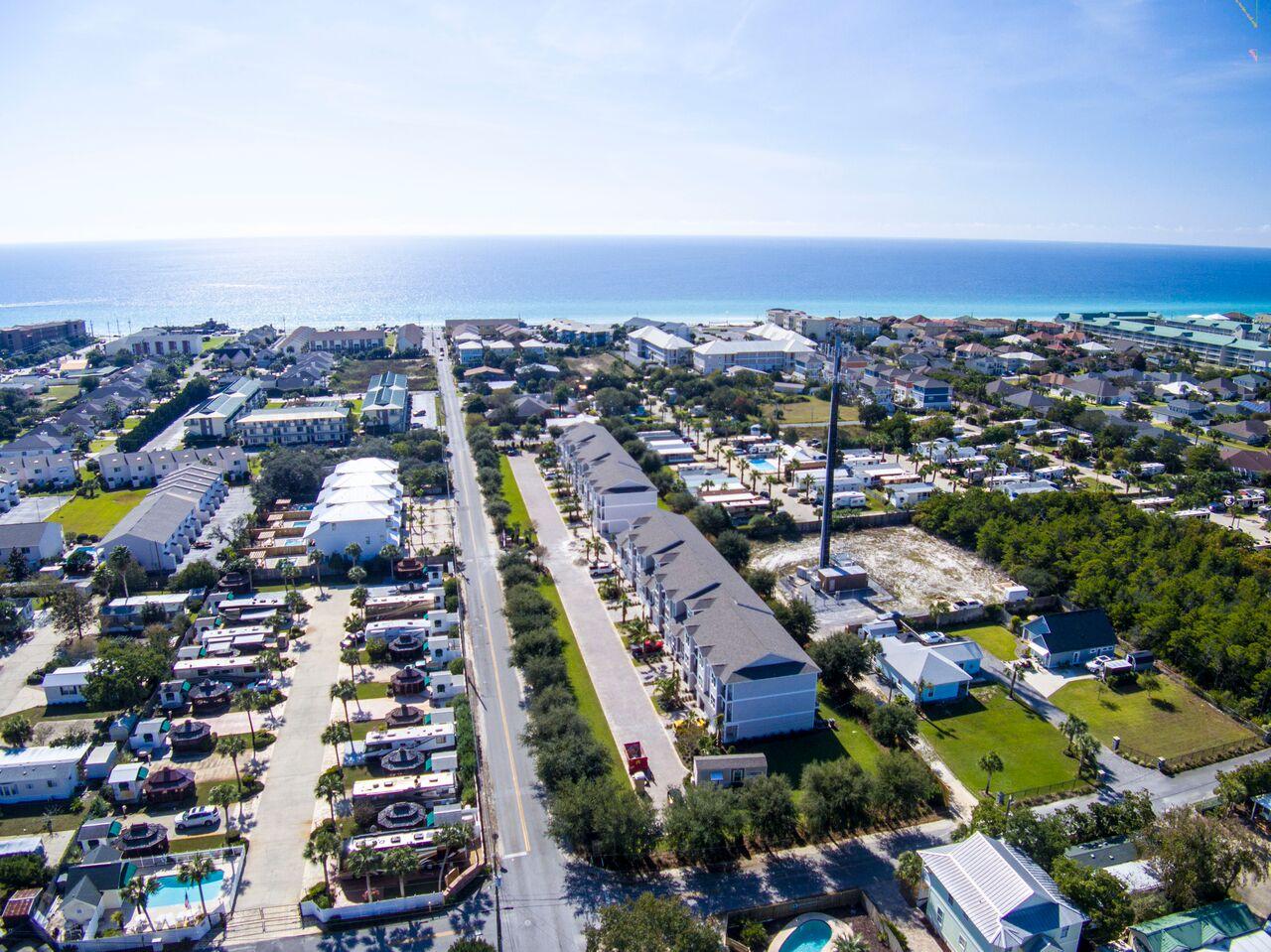 DRIFTWOOD DRIVE TOWNHOMES - Residential