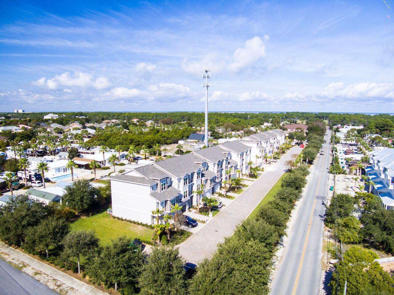 DRIFTWOOD DRIVE TOWNHOMES - Residential