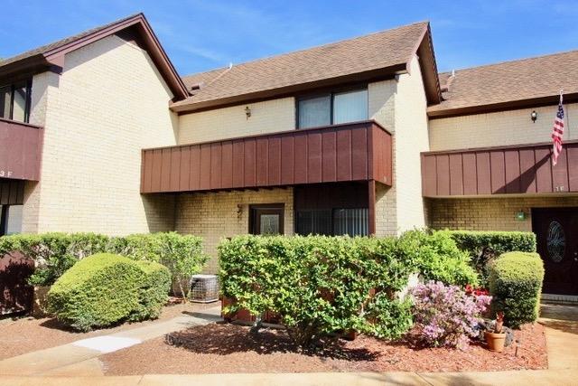 MOSSEY COVE T/H - Residential