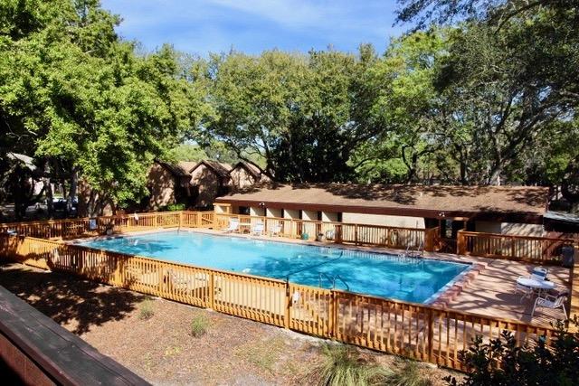 MOSSEY COVE T/H - Residential