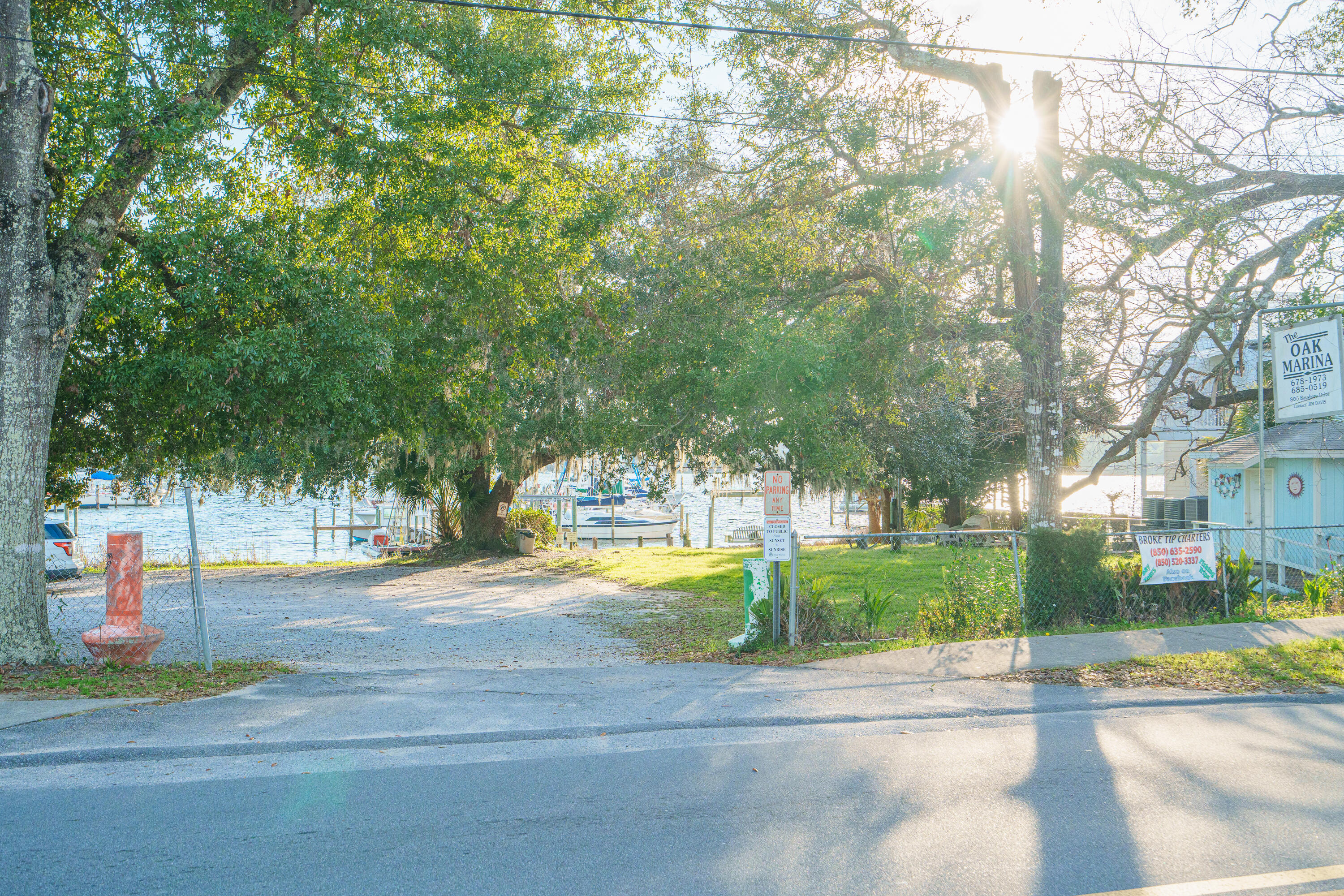 HELMS & ALLEN - Residential Lease