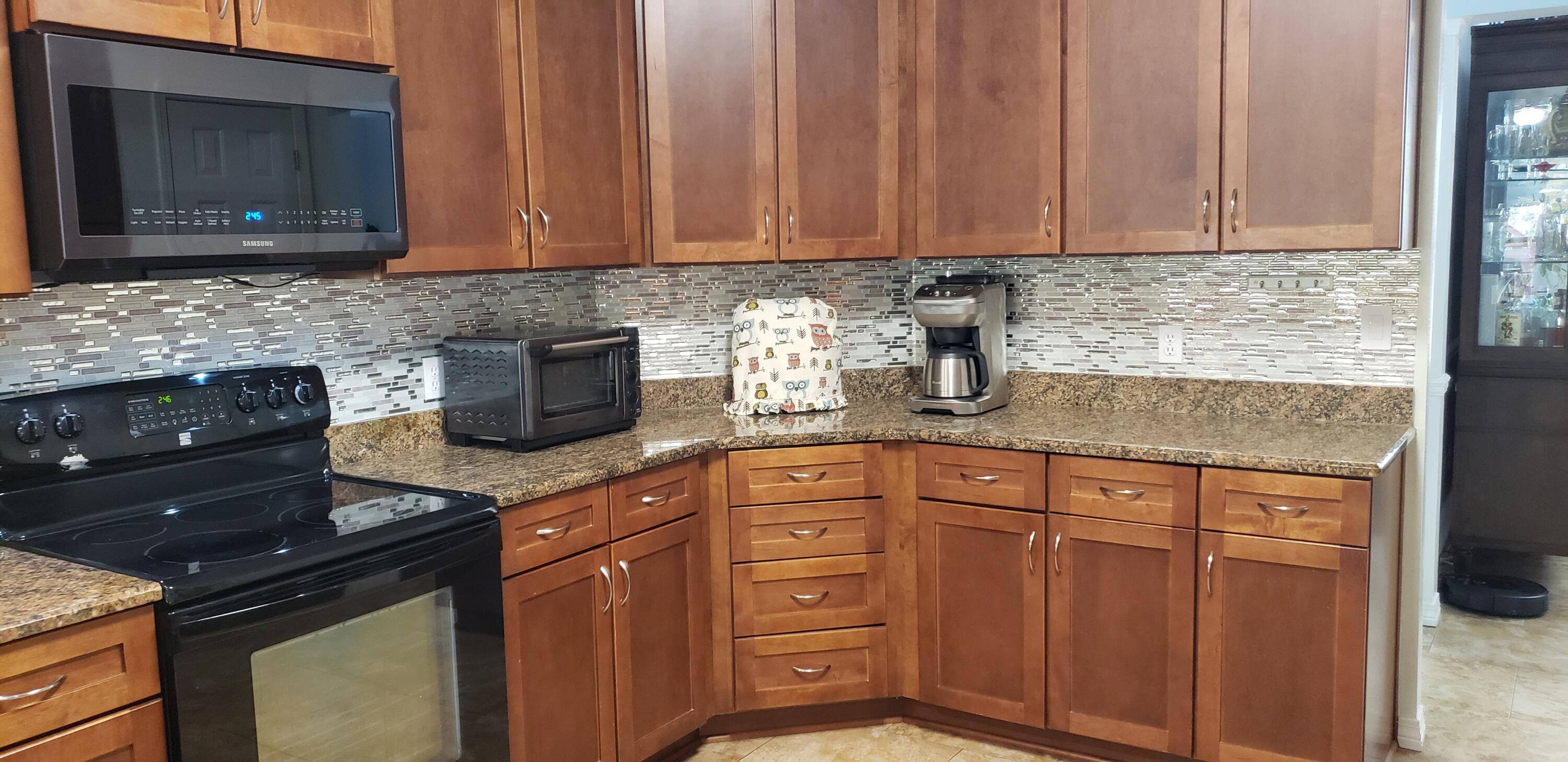 ROCKY BAYOU ESTATES - Residential