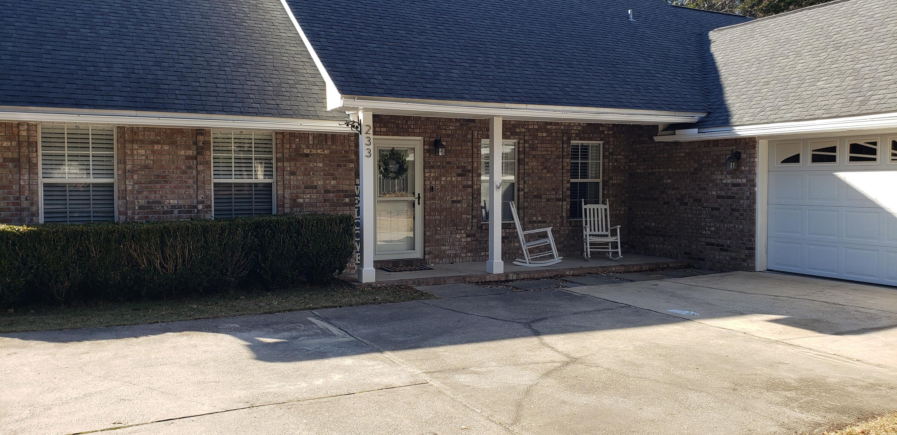 ROCKY BAYOU ESTATES - Residential