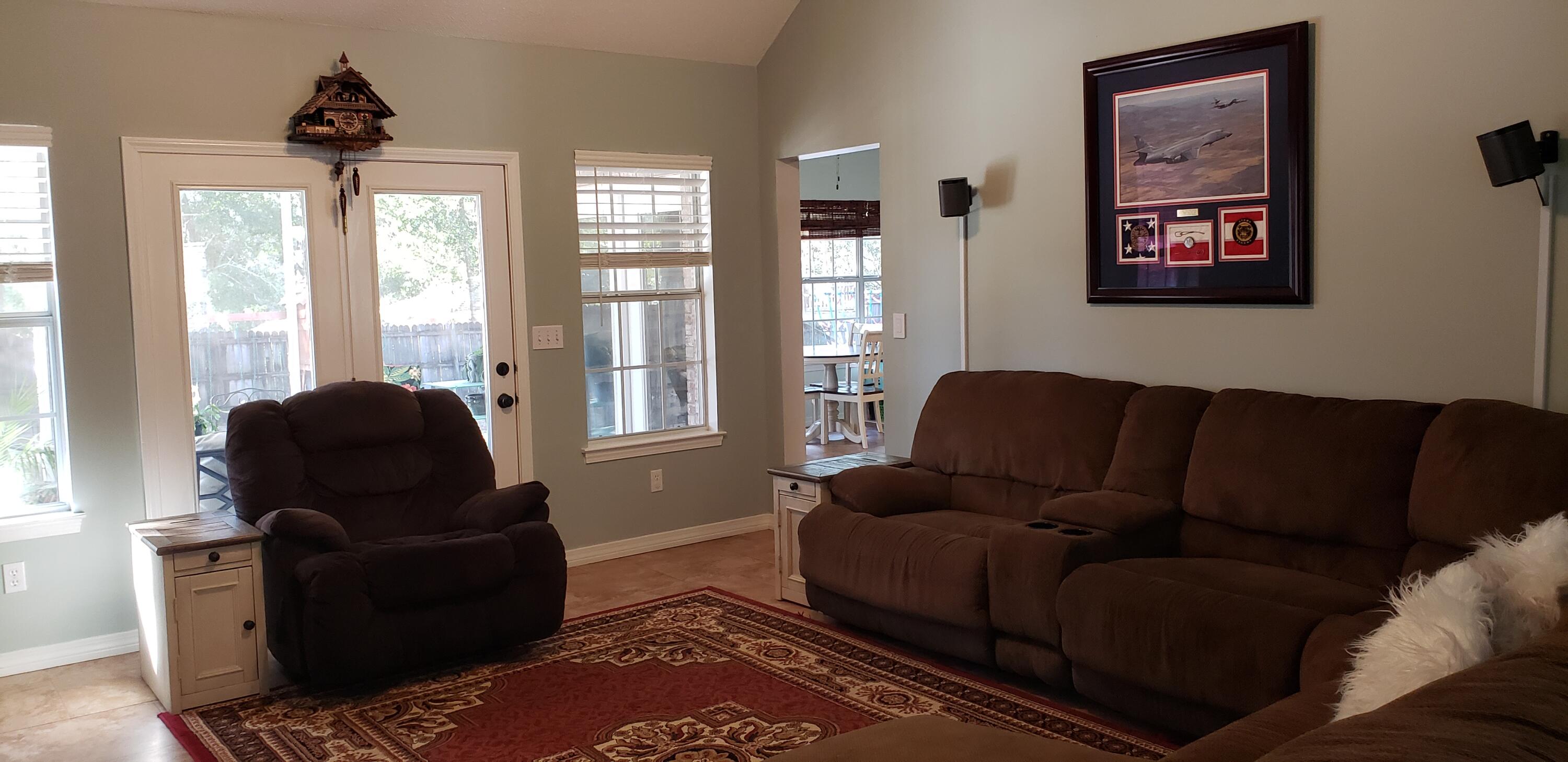 ROCKY BAYOU ESTATES - Residential