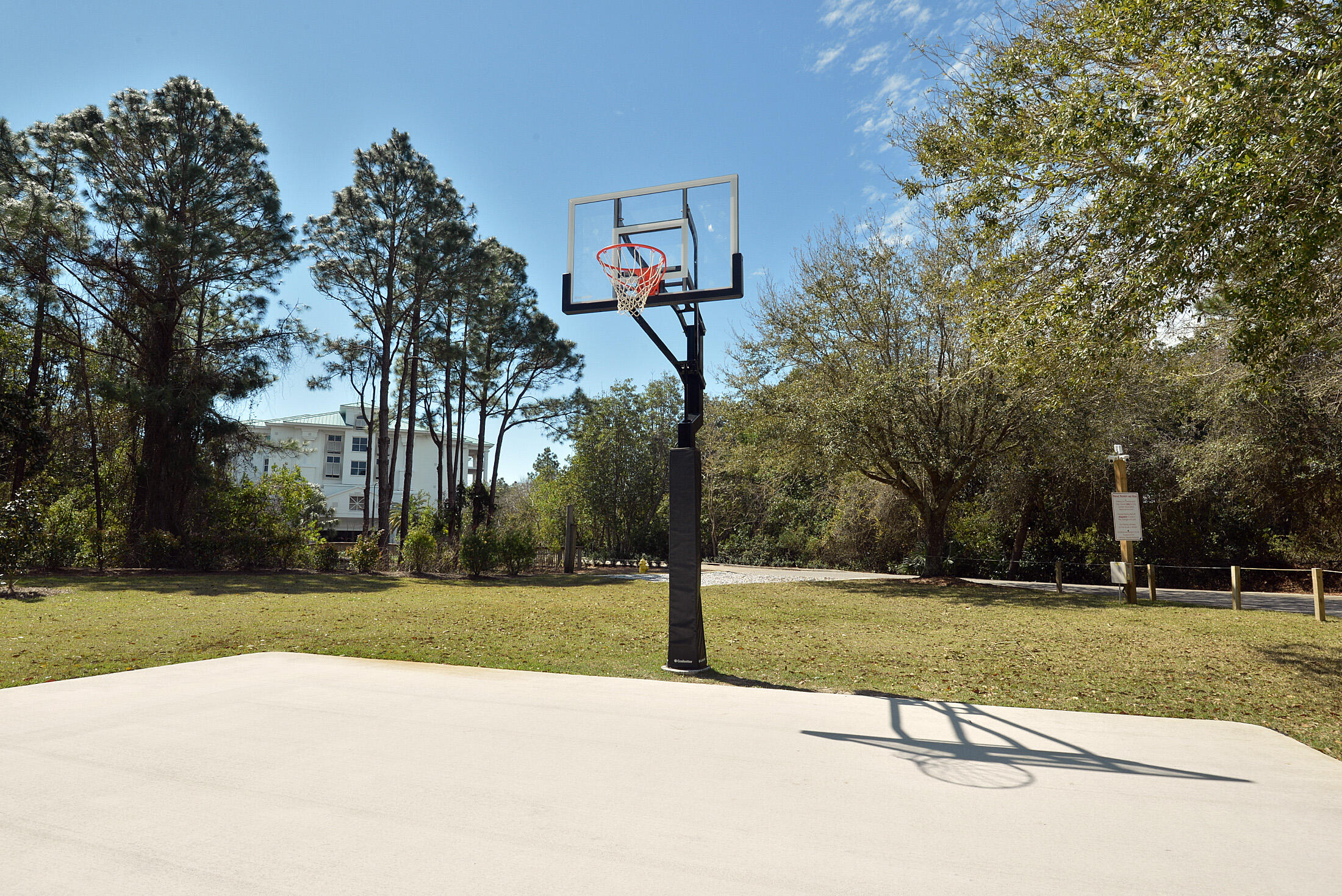 INN AT BLUE MOUNTAIN BEACH - Residential