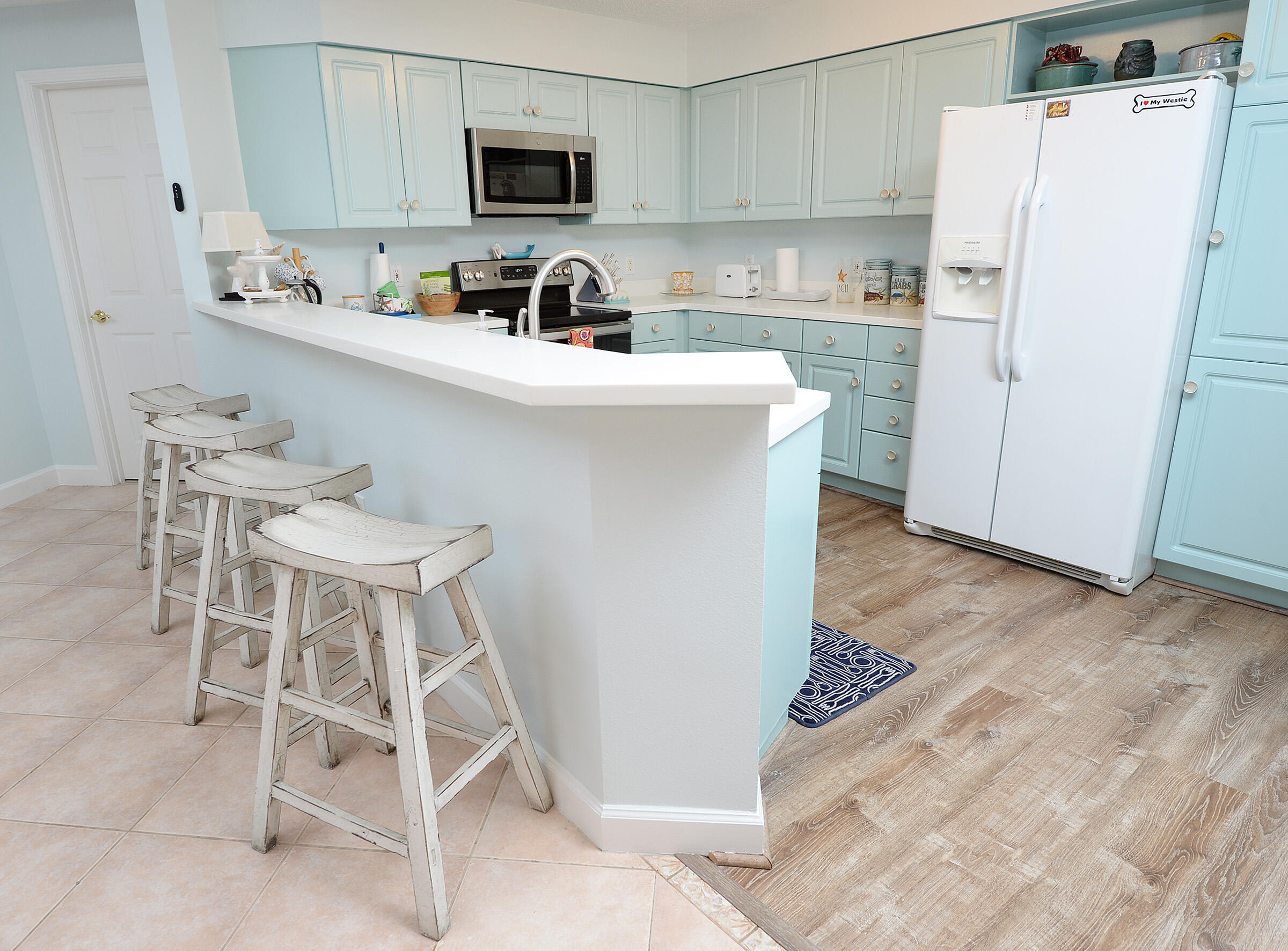 INN AT BLUE MOUNTAIN BEACH - Residential