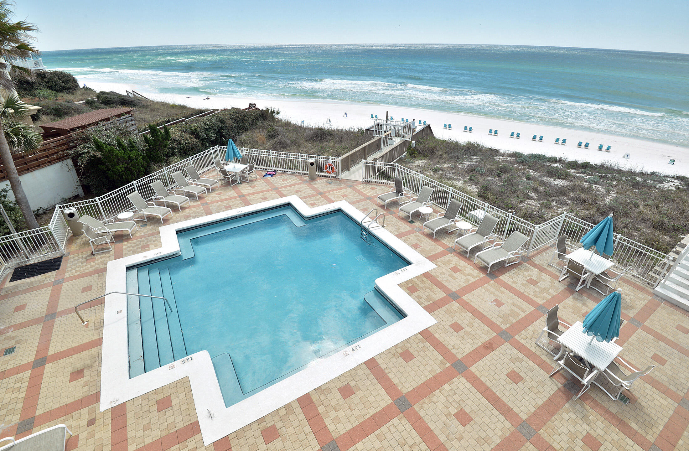 INN AT BLUE MOUNTAIN BEACH - Residential