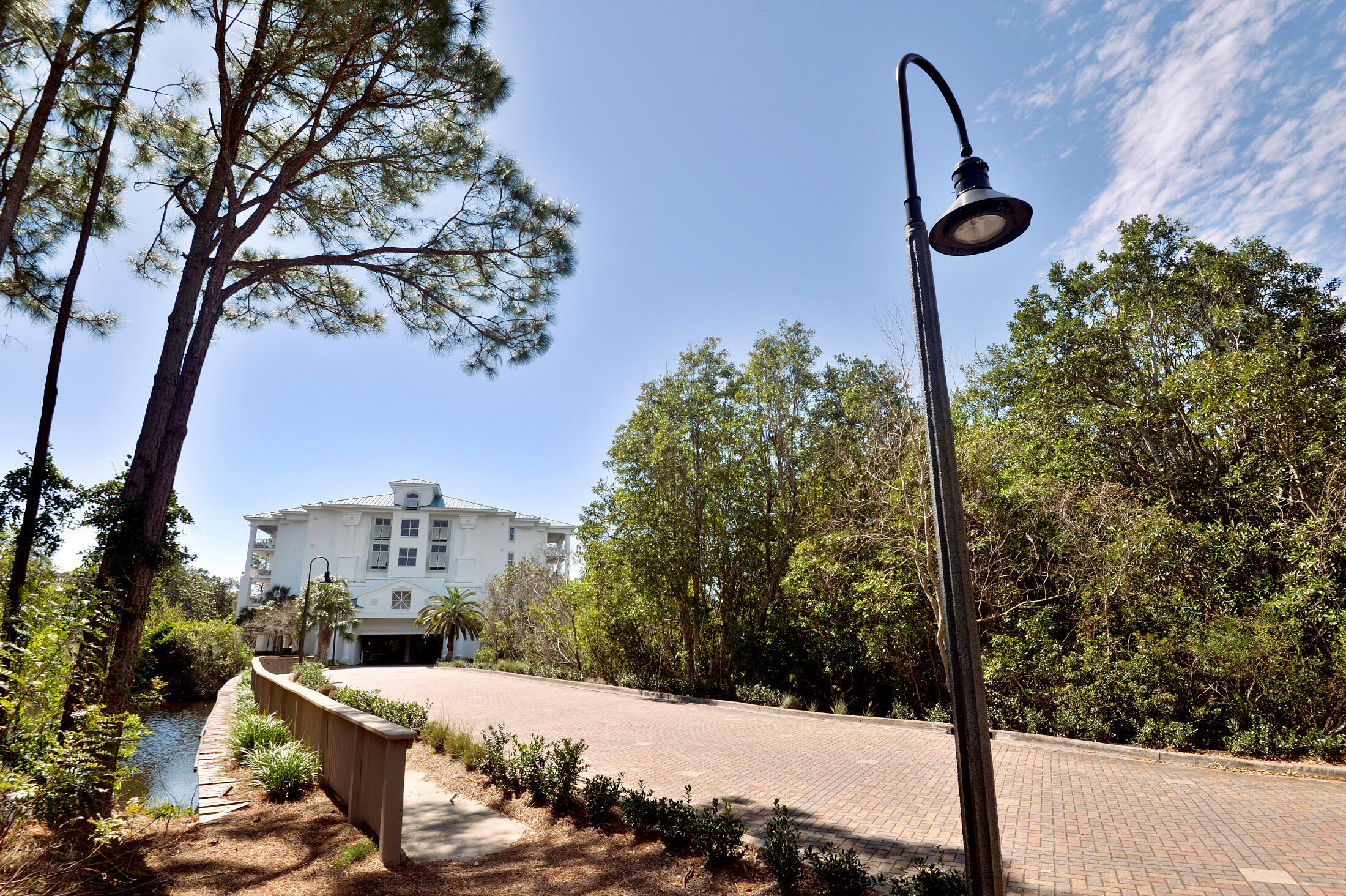 INN AT BLUE MOUNTAIN BEACH - Residential