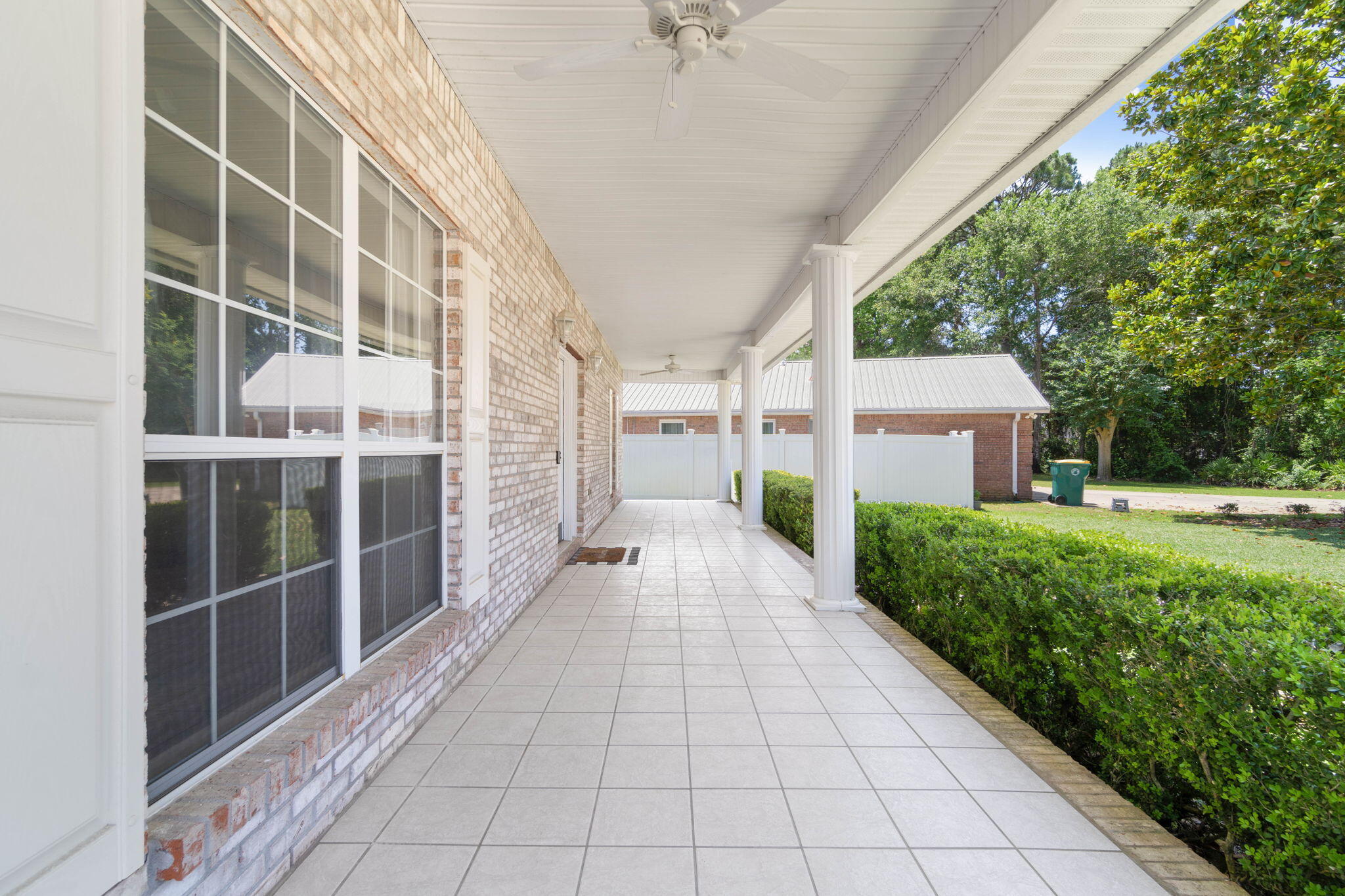 RAINTREE ESTATES - Residential