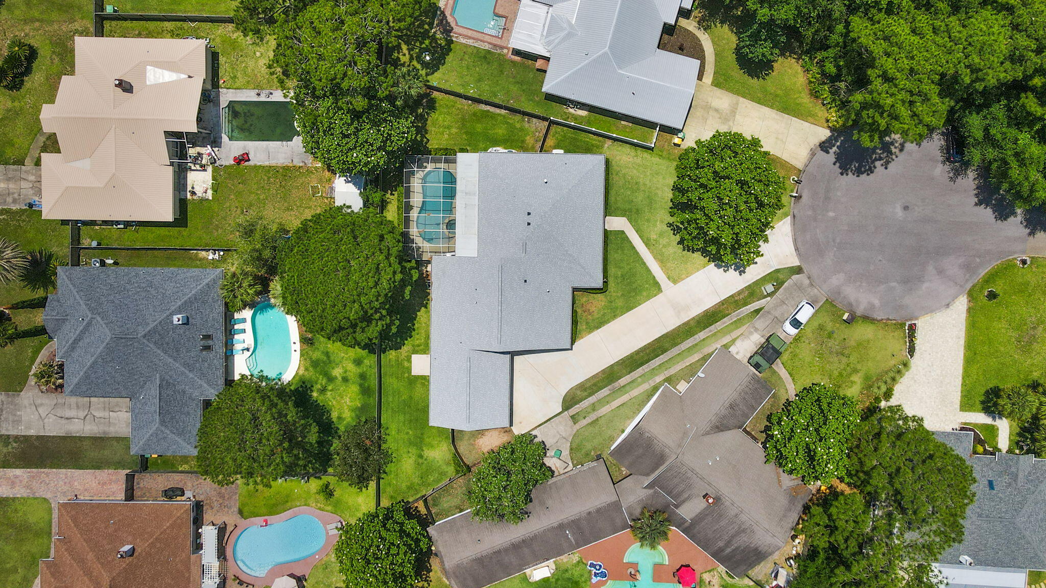 RAINTREE ESTATES - Residential