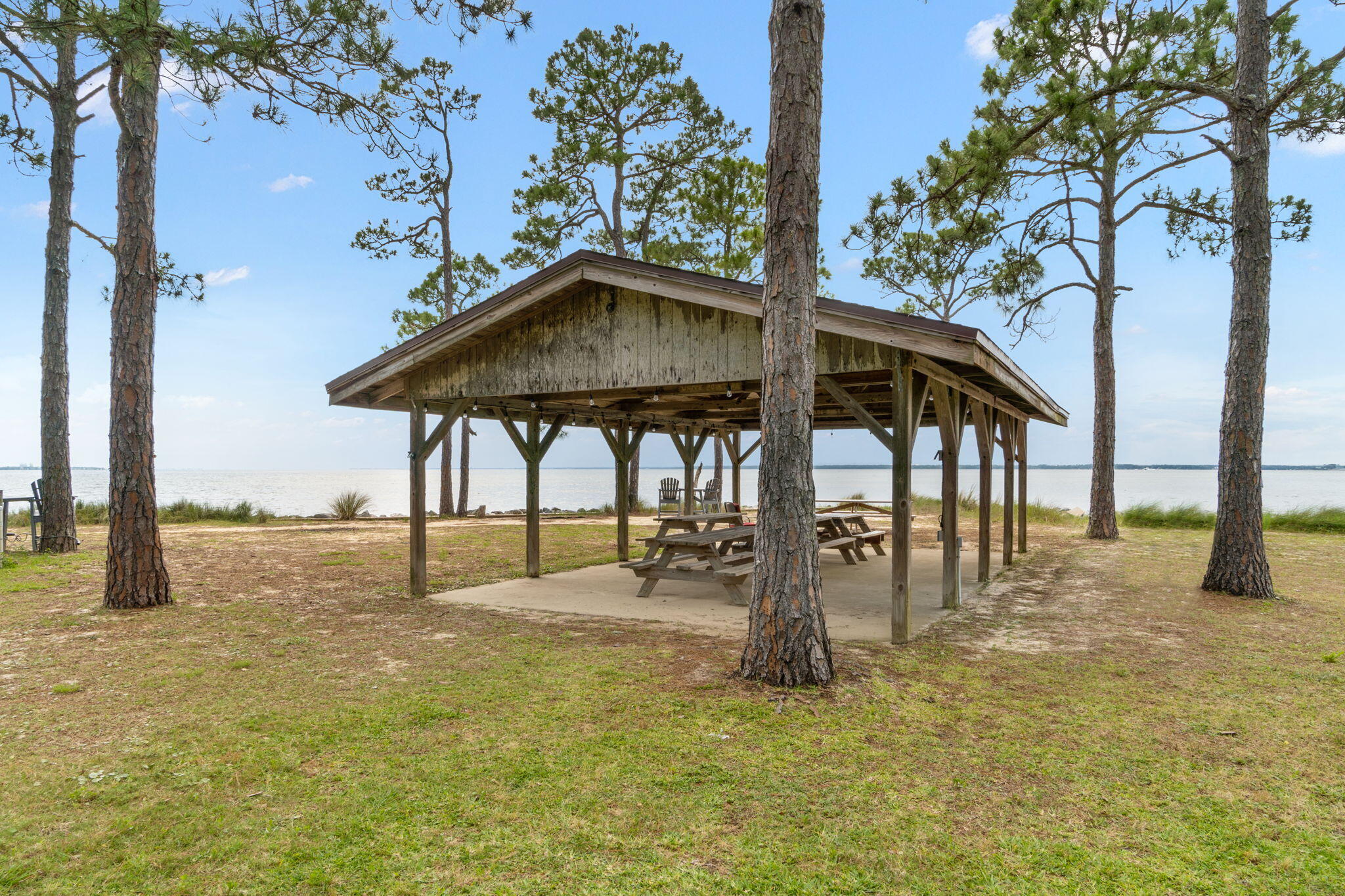 RAINTREE ESTATES - Residential