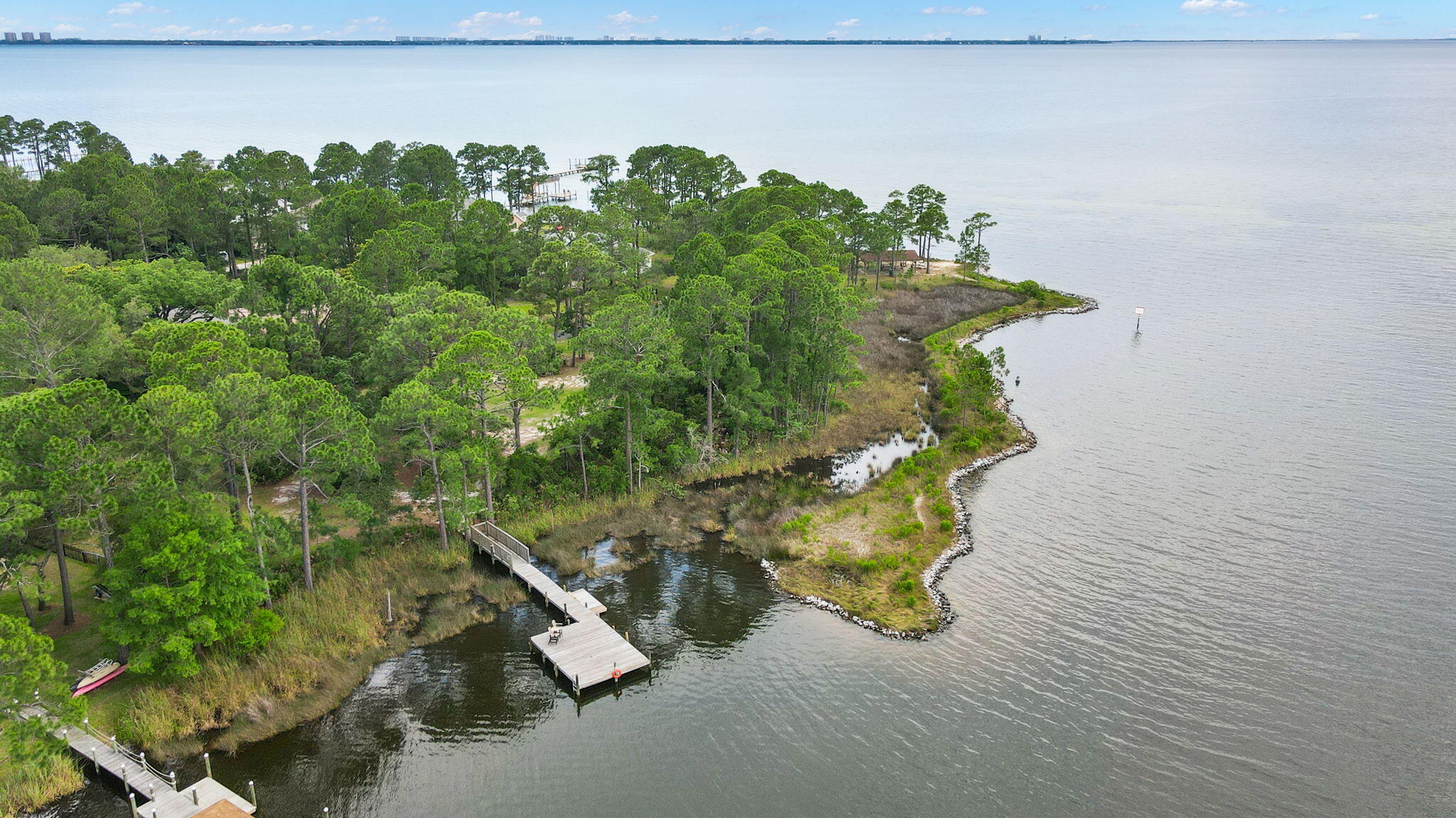 RAINTREE ESTATES - Residential