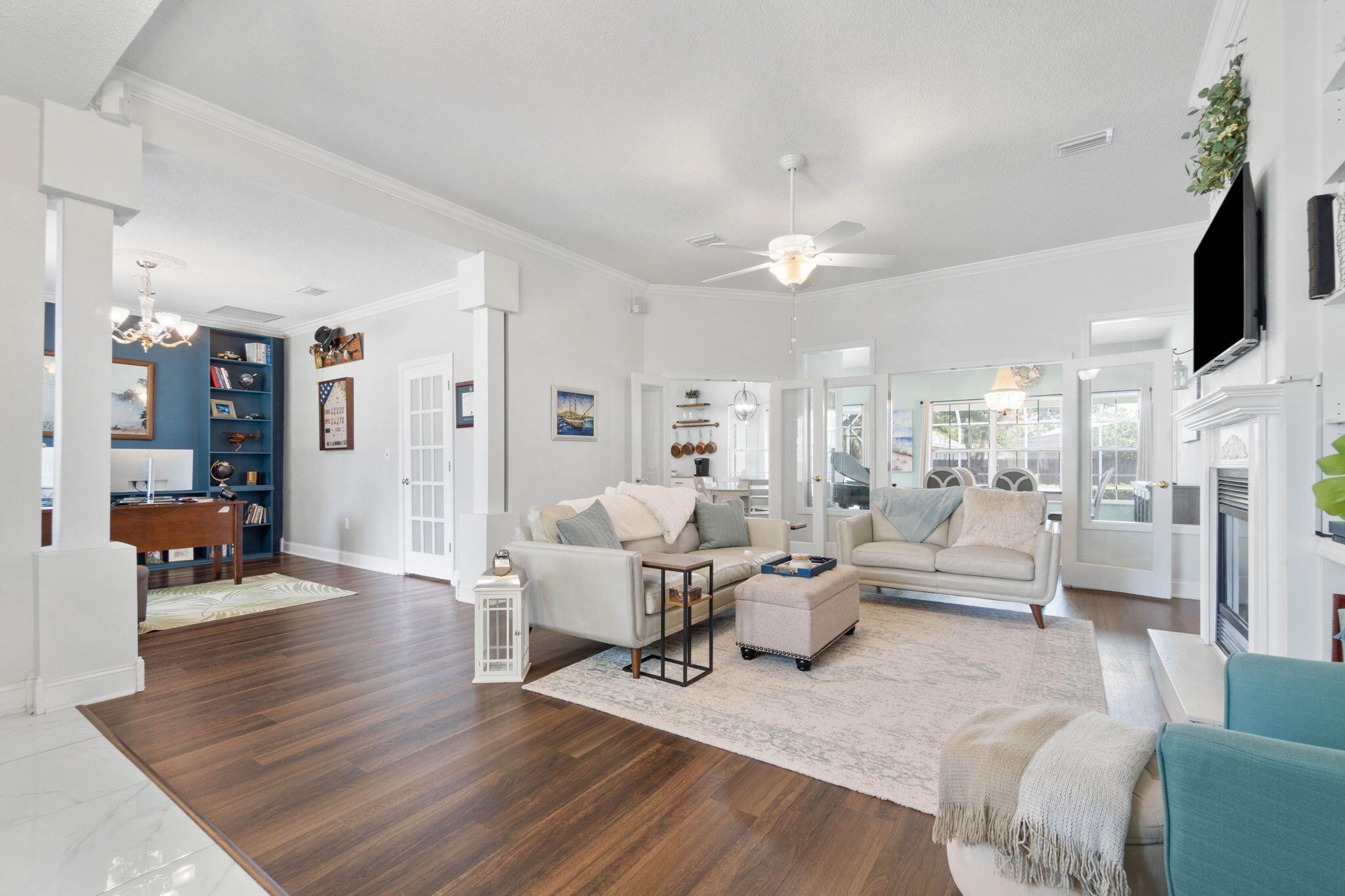 RAINTREE ESTATES - Residential