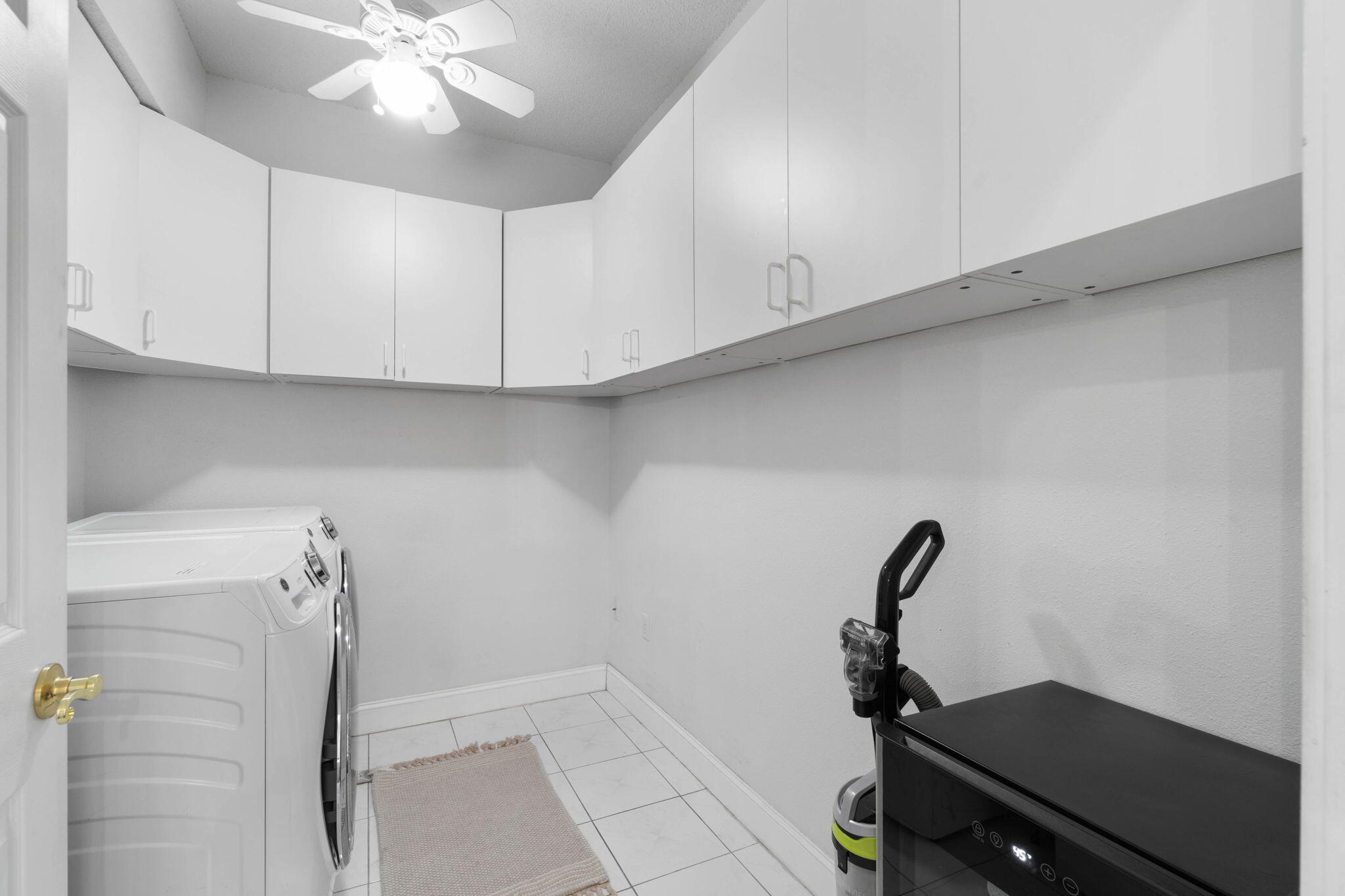 RAINTREE ESTATES - Residential