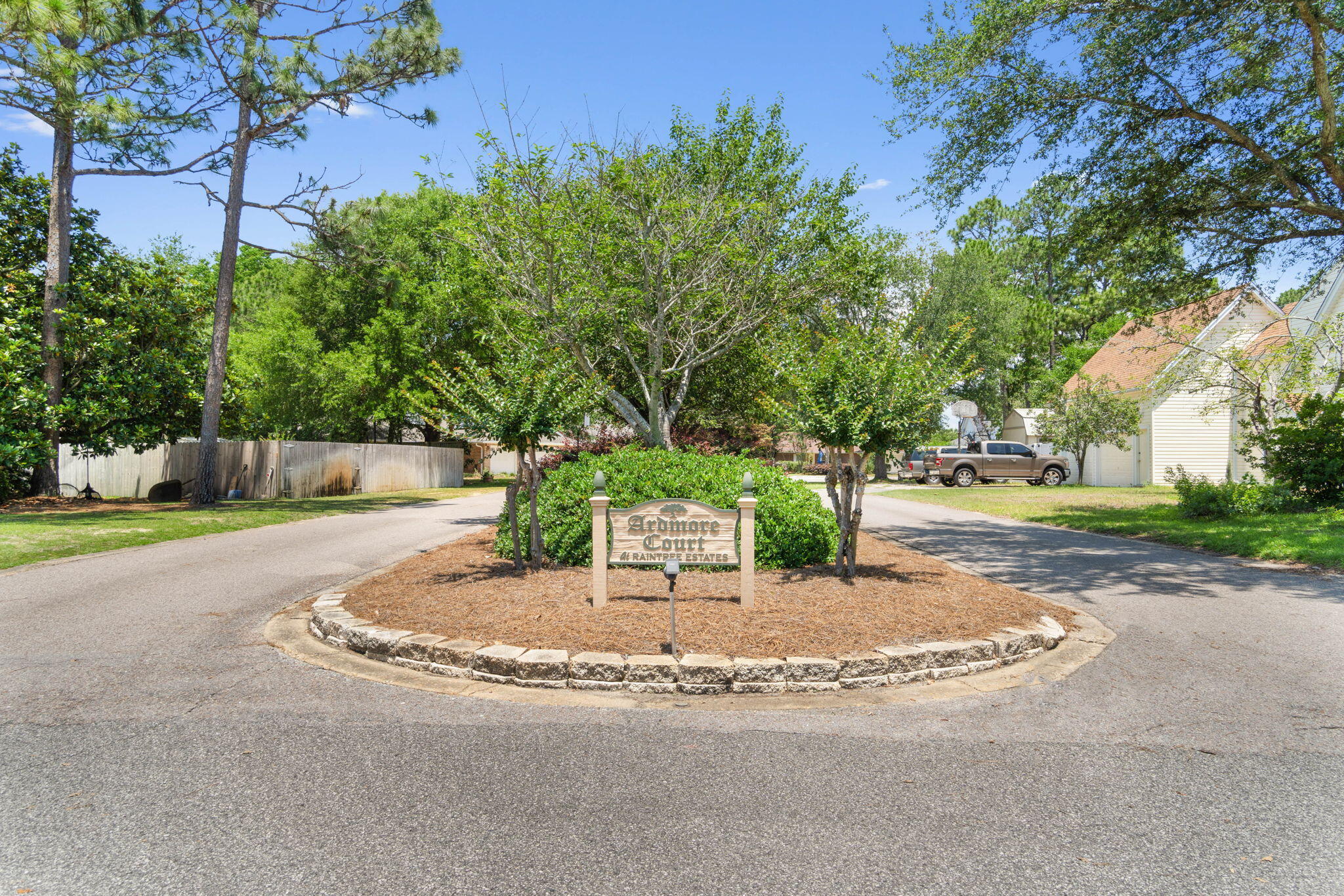 RAINTREE ESTATES - Residential