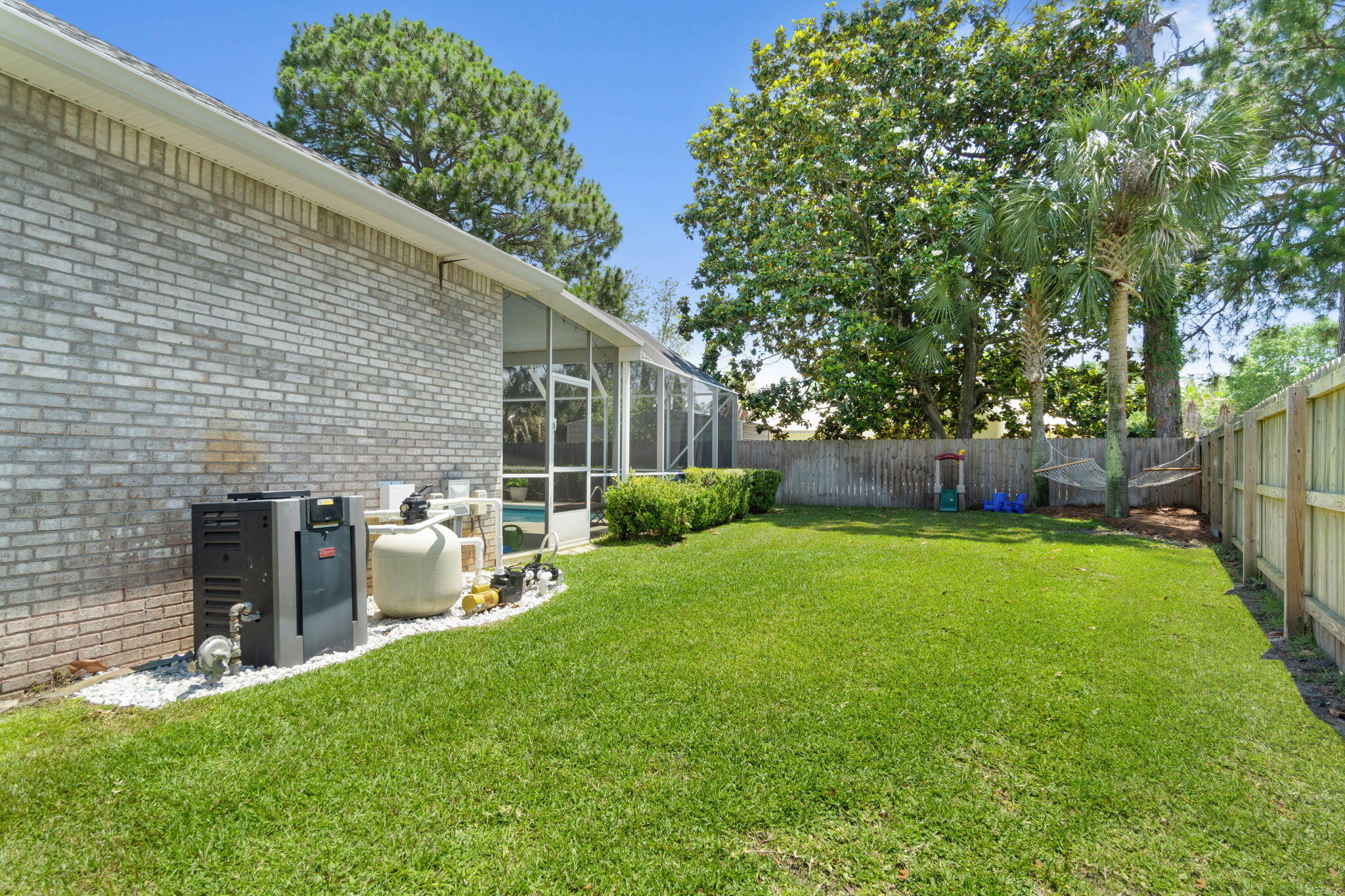 RAINTREE ESTATES - Residential