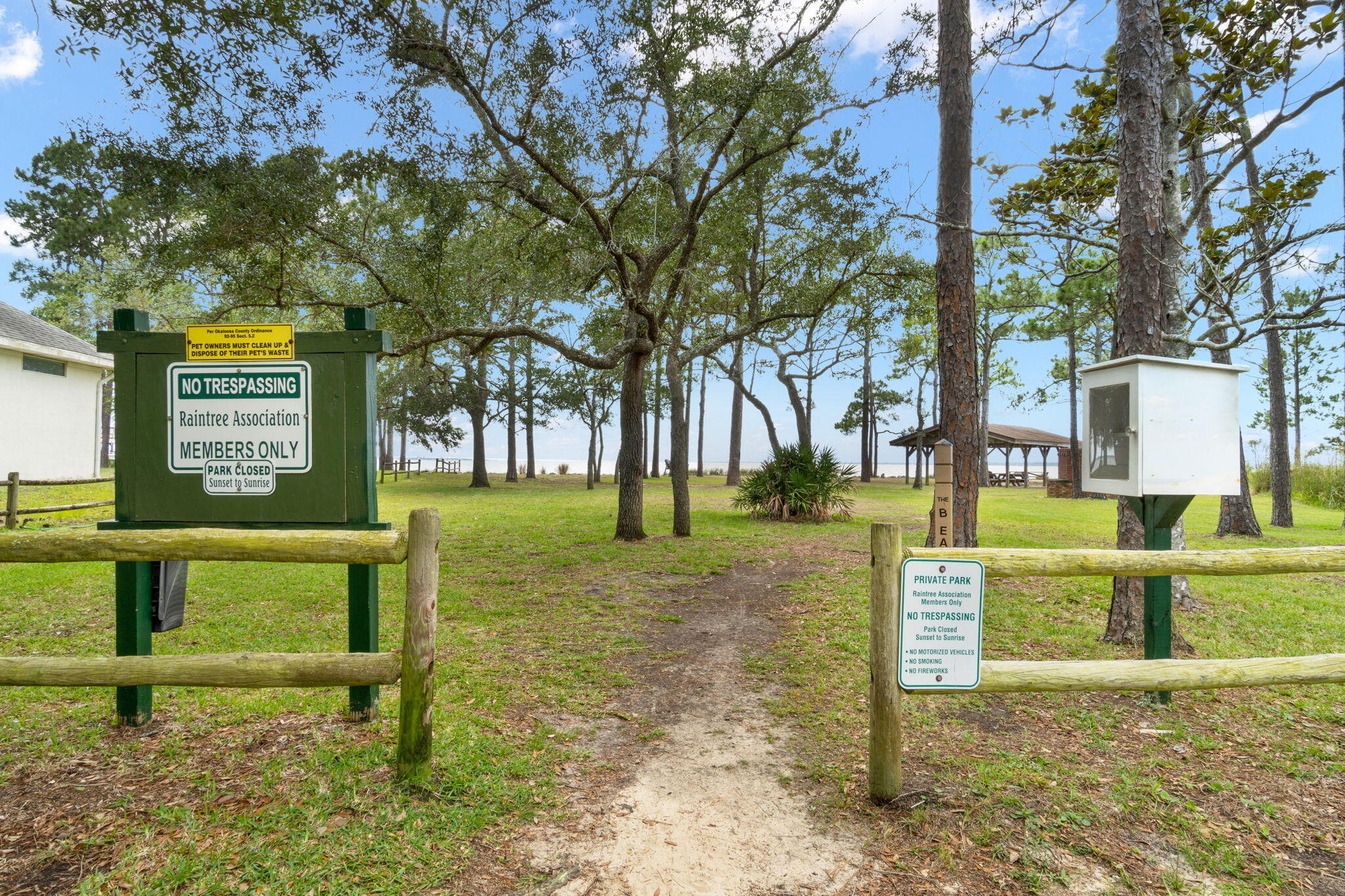 RAINTREE ESTATES - Residential