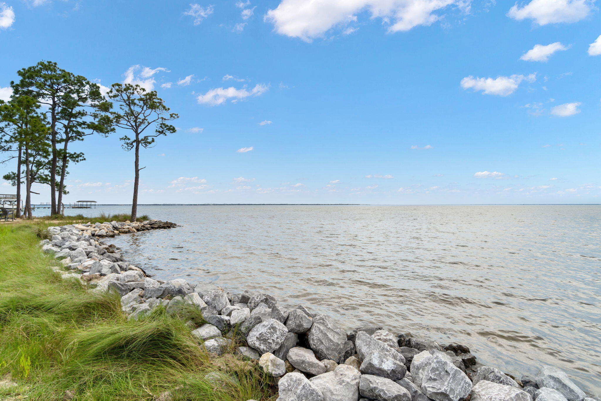 RAINTREE ESTATES - Residential