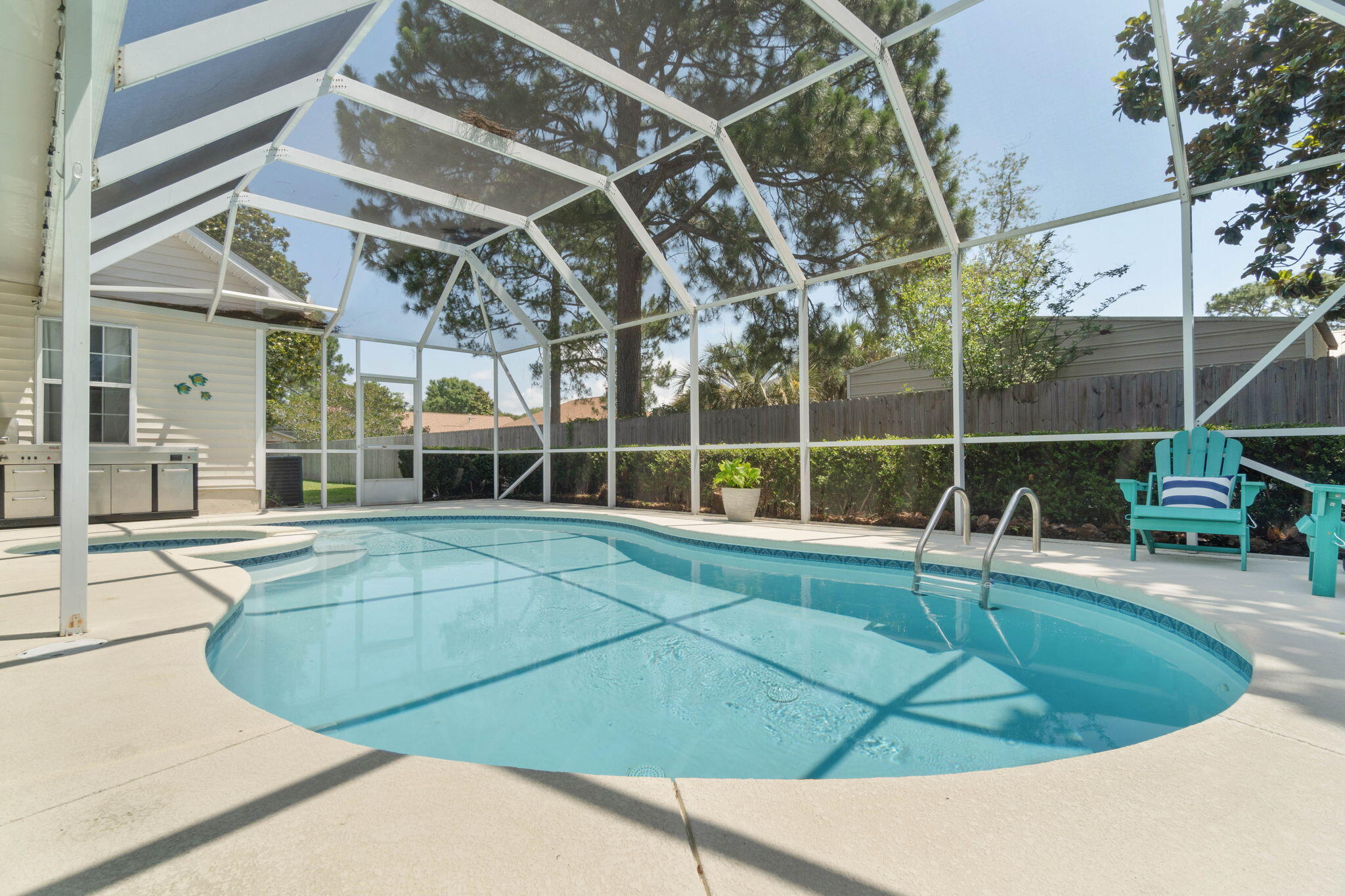 RAINTREE ESTATES - Residential