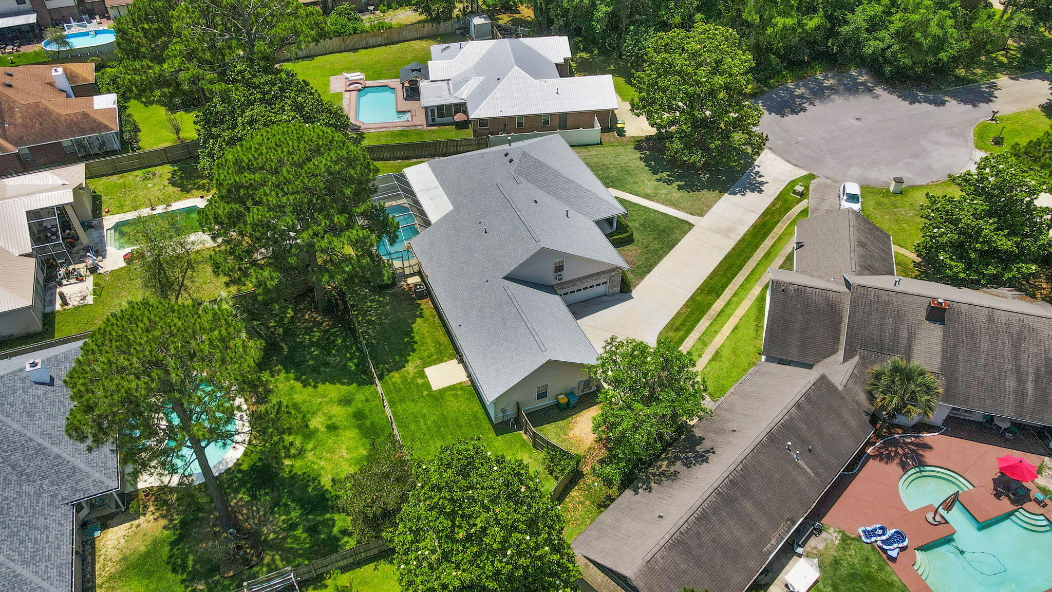 RAINTREE ESTATES - Residential