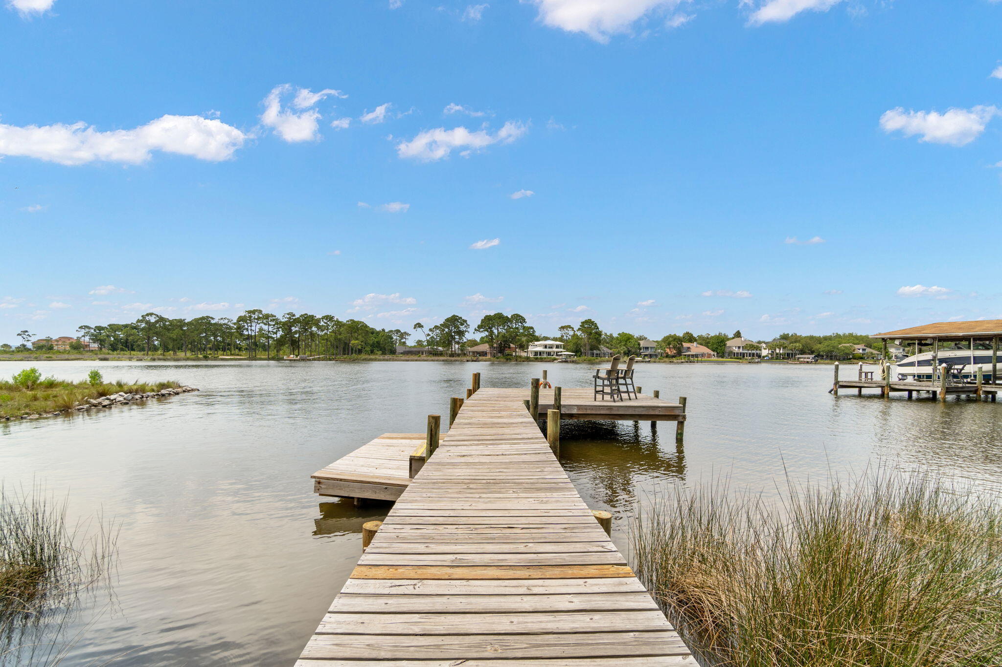 RAINTREE ESTATES - Residential