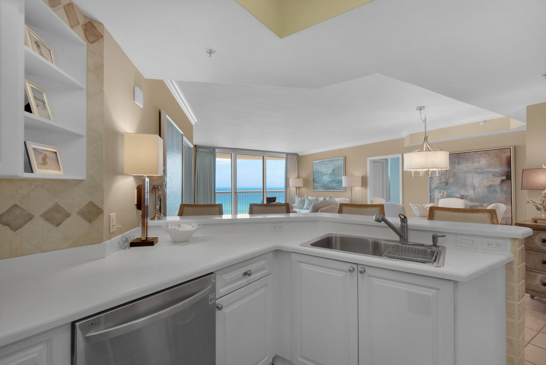 ST. MAARTEN AT SILVER SHELLS - Residential