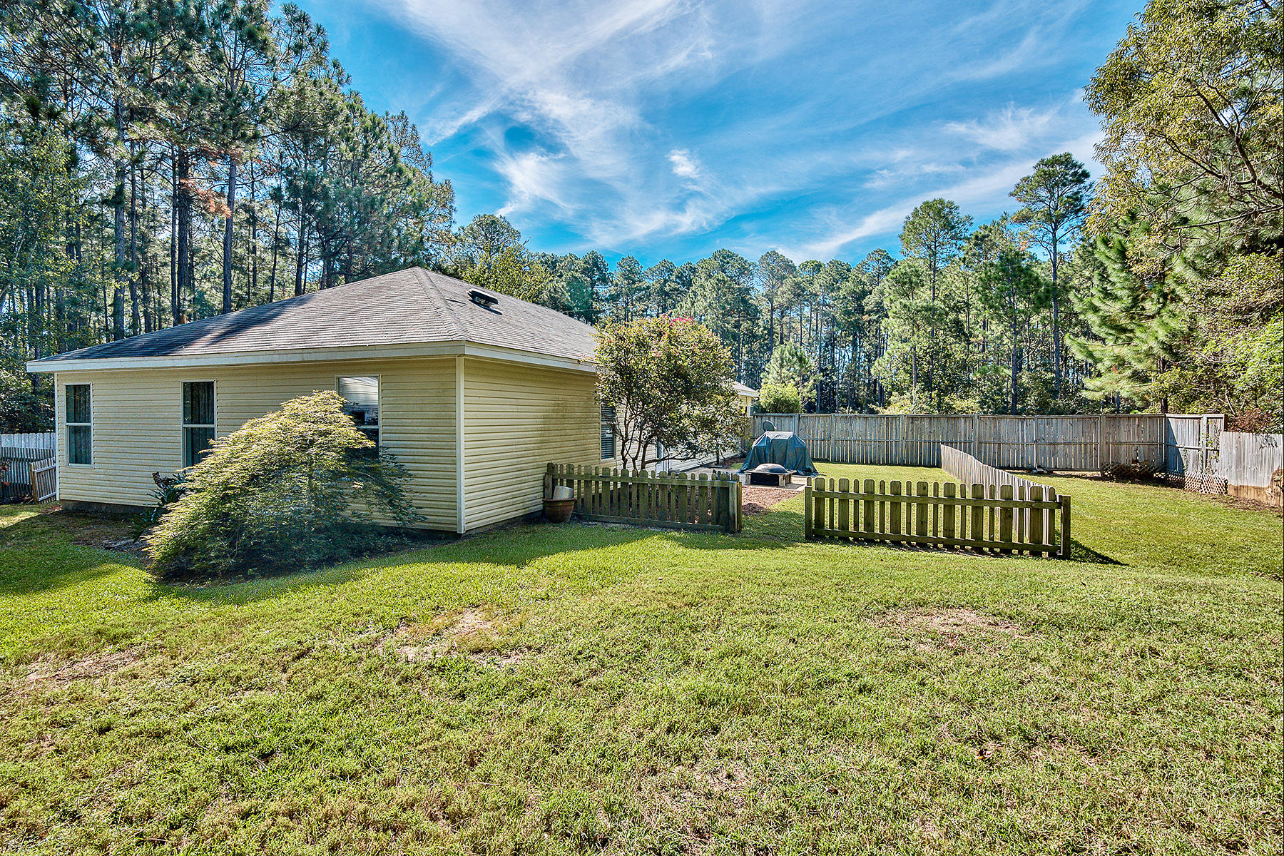 PINE GARDEN UNREC - Residential