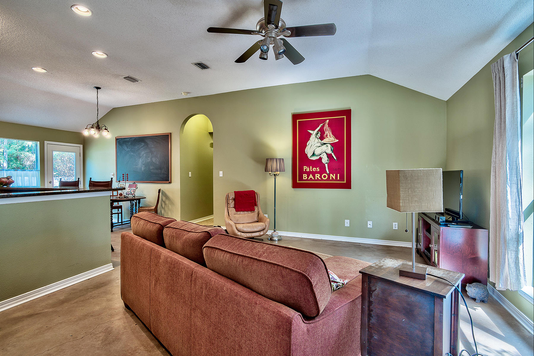 PINE GARDEN UNREC - Residential