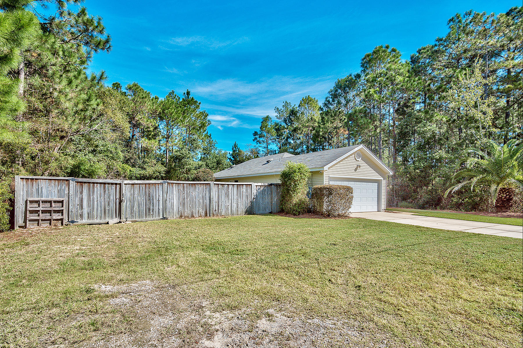 PINE GARDEN UNREC - Residential