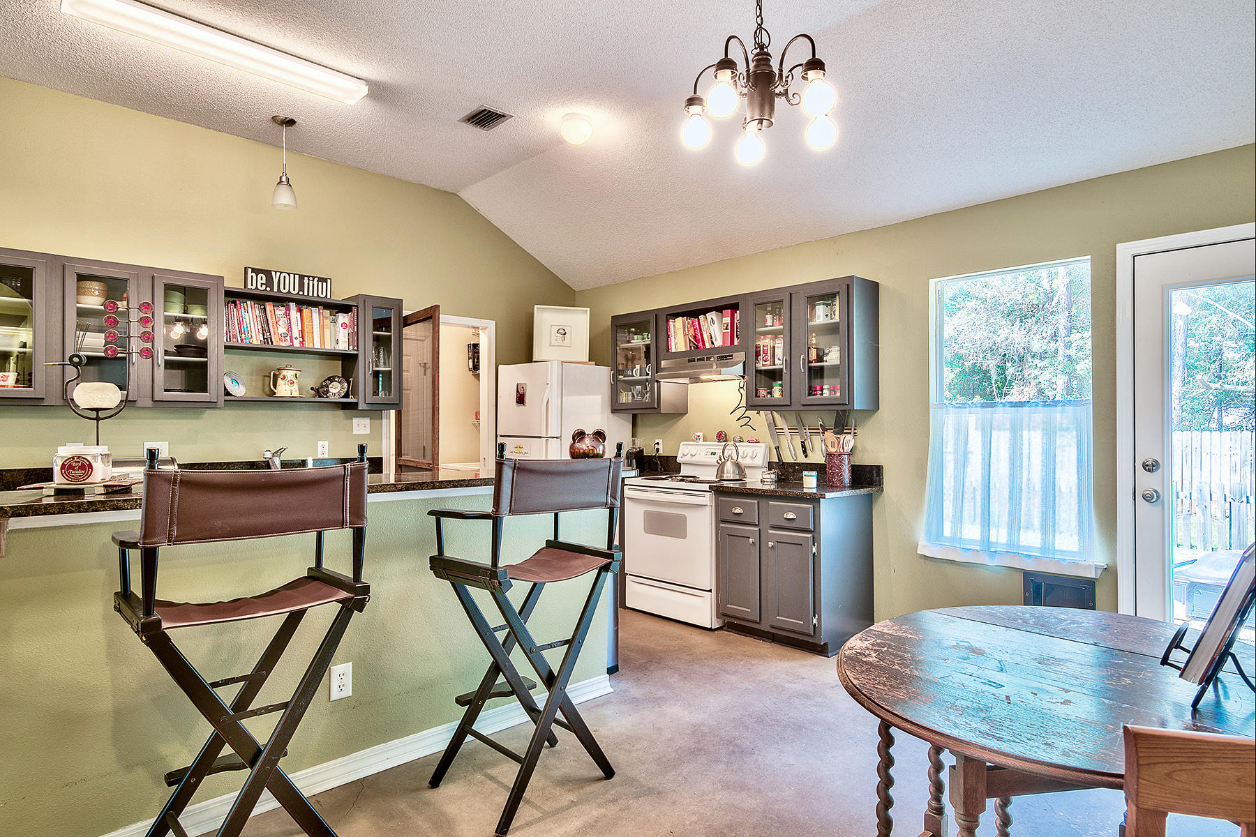 PINE GARDEN UNREC - Residential