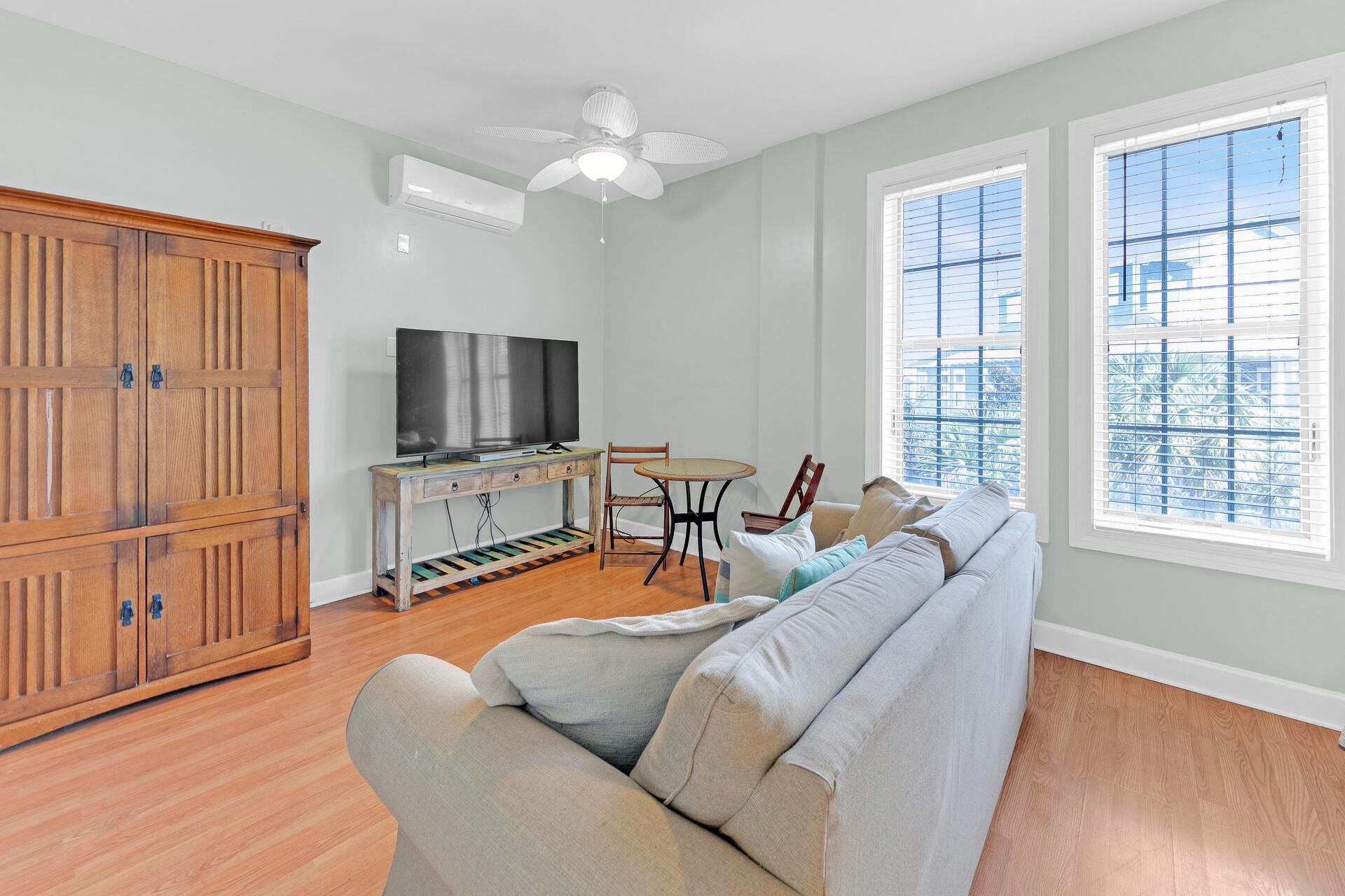 VILLAGE OF SOUTH WALTON BEACH THE - Residential