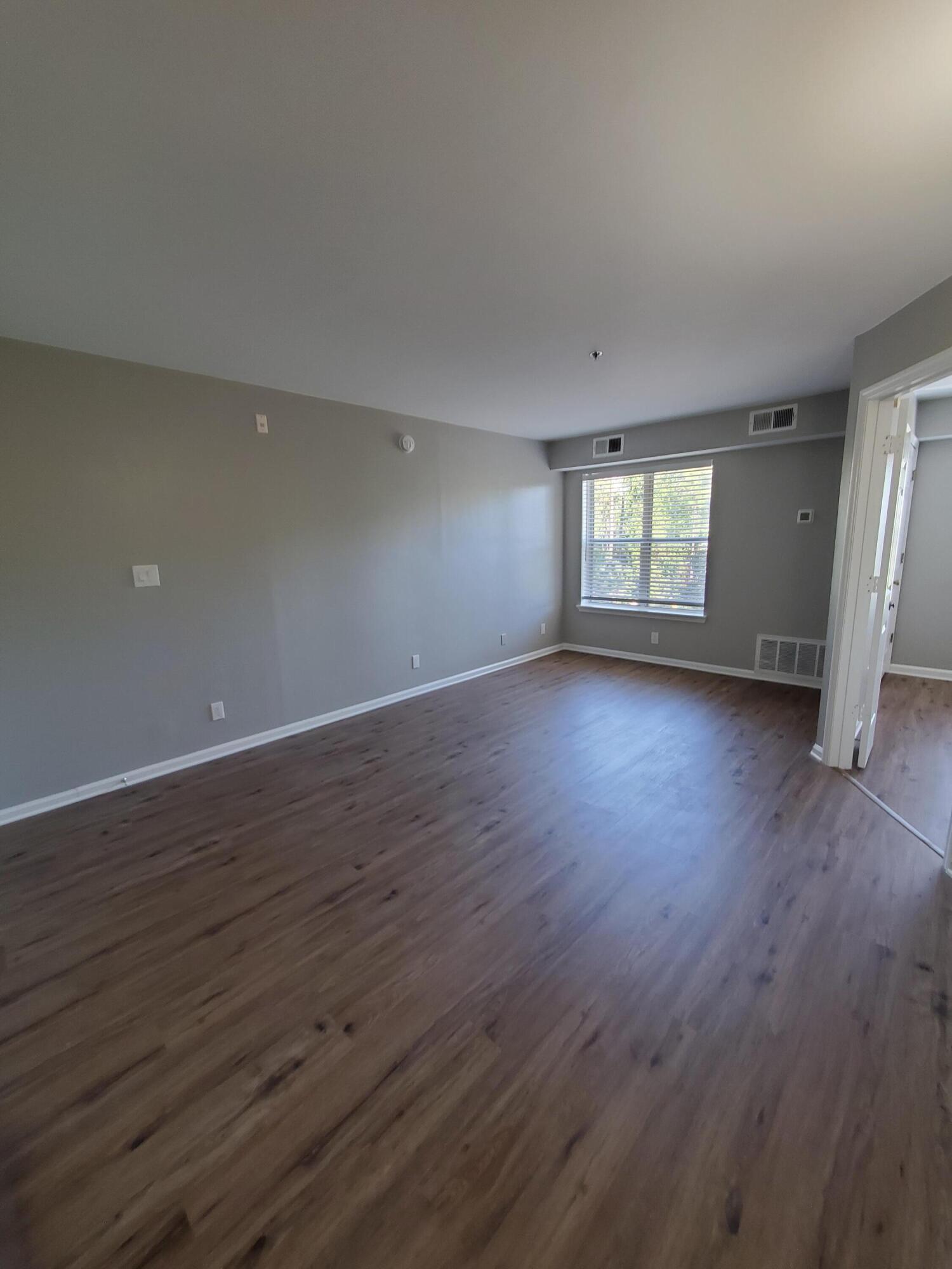 POINTE OF VIEW CONDO - Residential Lease