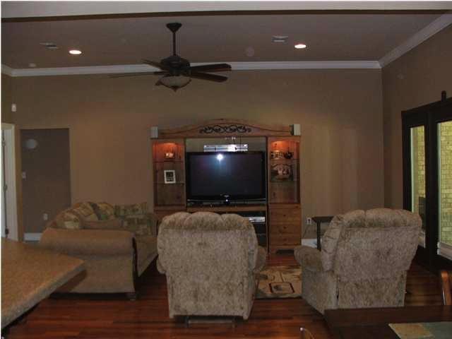 LAKE ARTHUR ESTATES - Residential