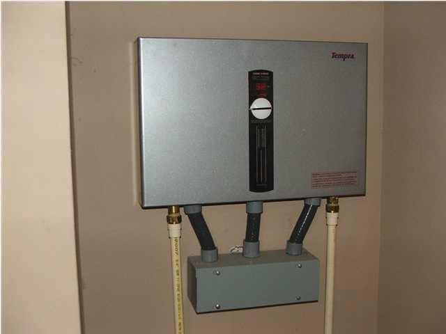 LAKE ARTHUR ESTATES - Residential