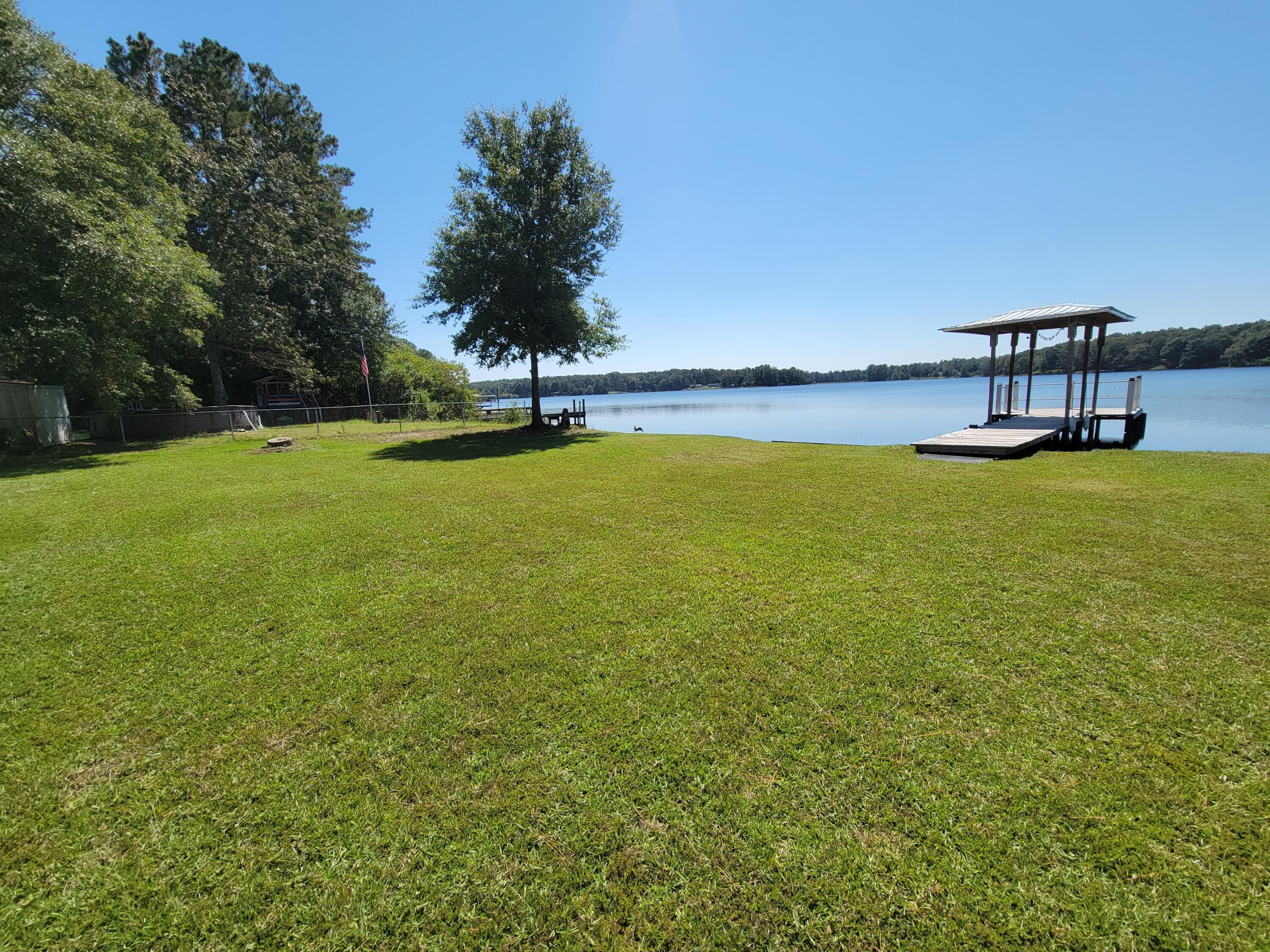 PARADISE ISLAND - Residential