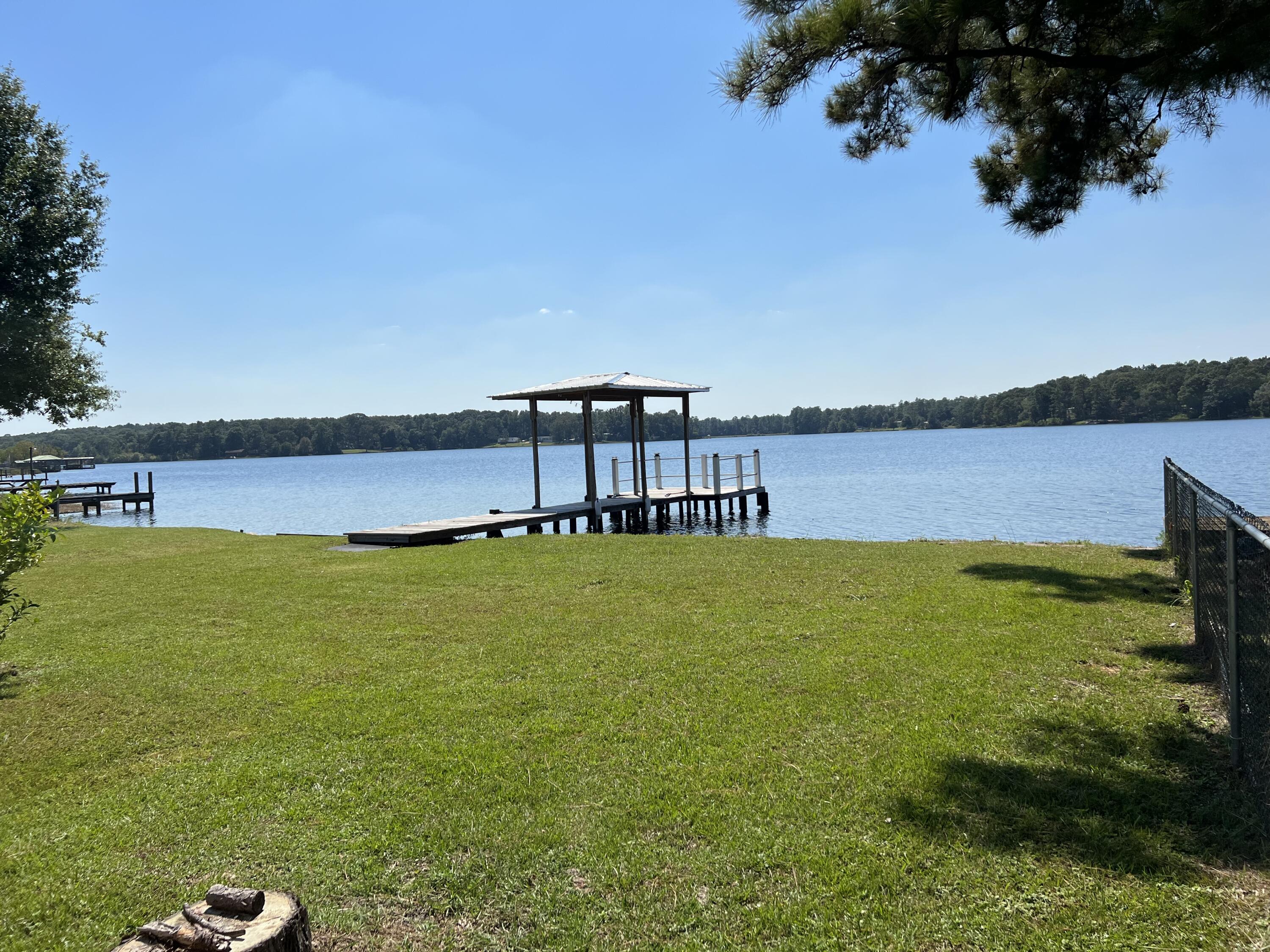 PARADISE ISLAND - Residential