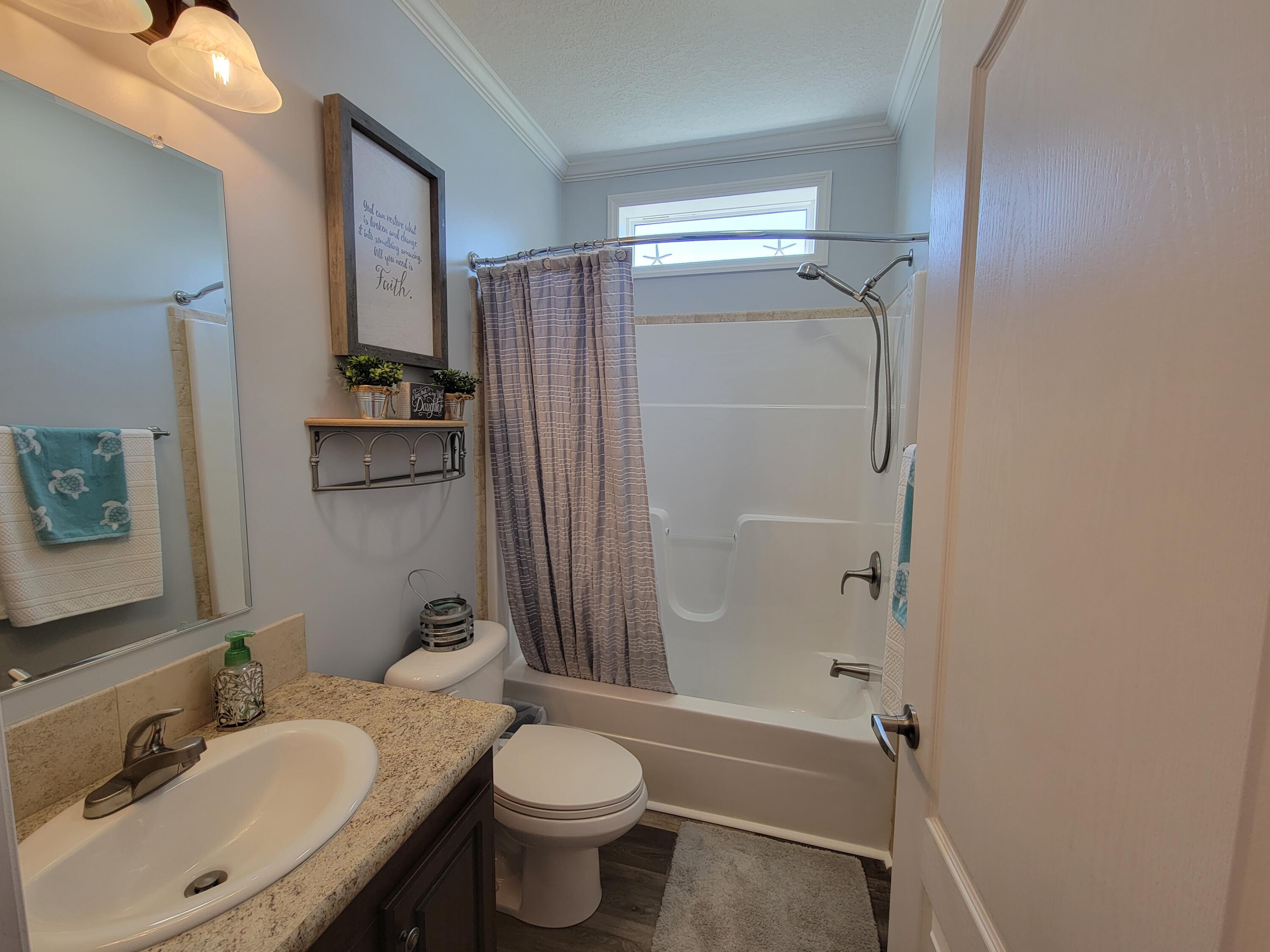 PARADISE ISLAND - Residential